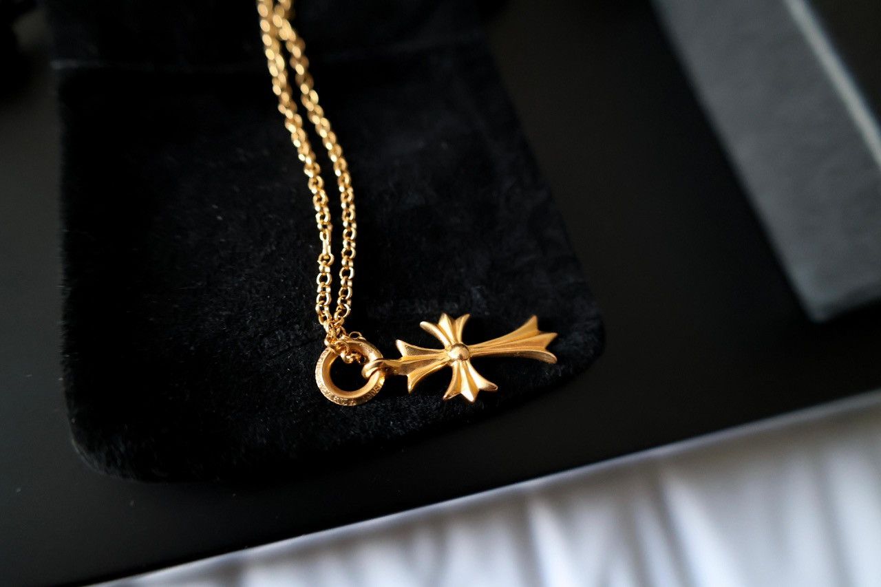 Chrome Hearts Iconic 22KT Tiny CH Cross and Roll Chain Size ONE SIZE - 4 Thumbnail