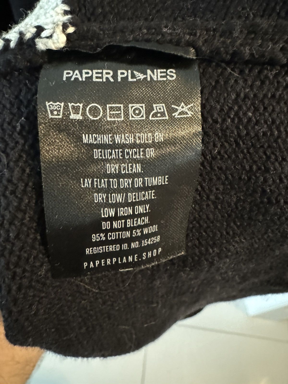 Paper Planes Paper Planes x Sweater x Street wear x Sportswear x Medium Size US M / EU 48-50 / 2 - 3 Thumbnail