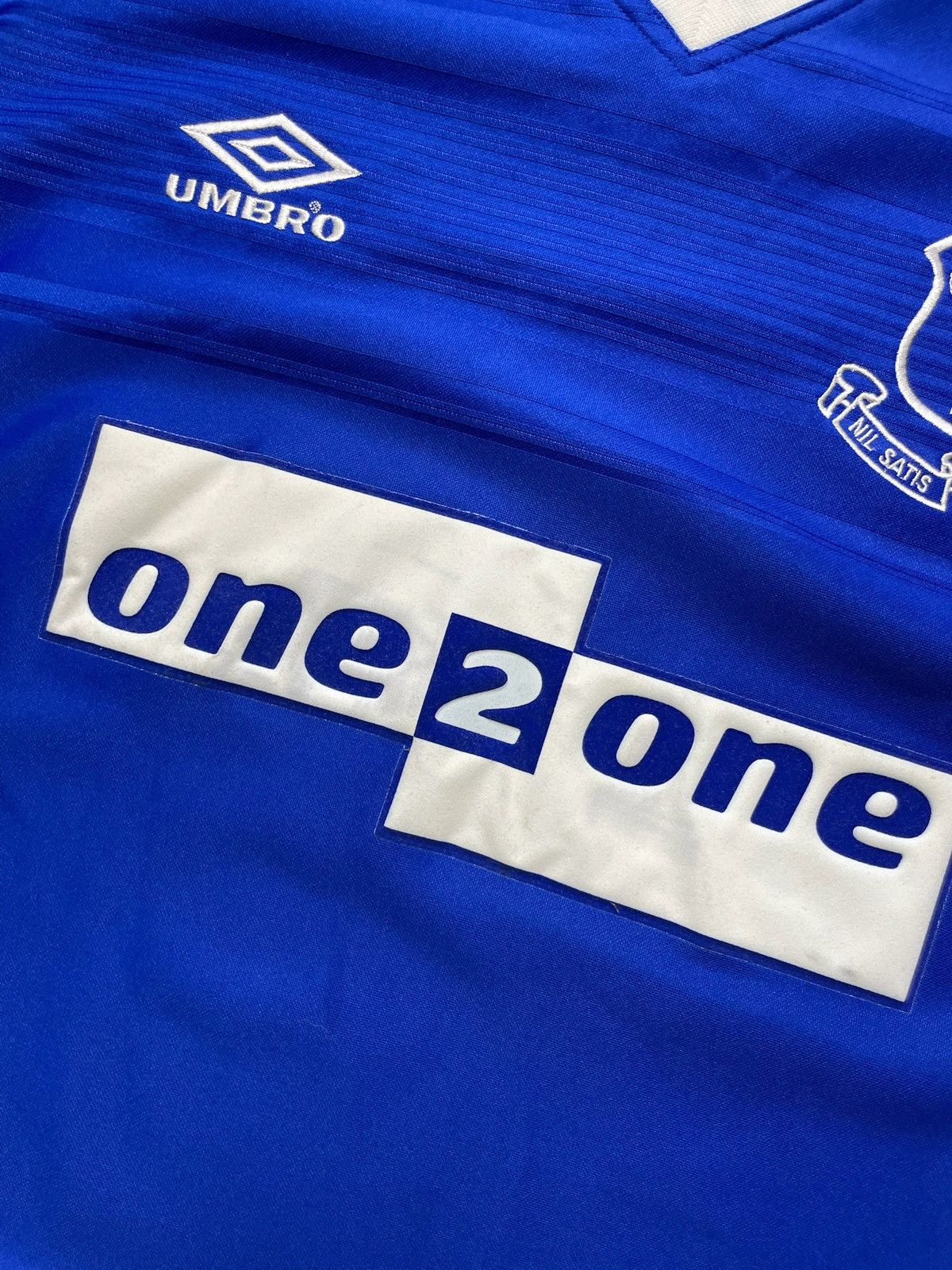 Umbro × Vintage Vintage Umbro Everton soccer jersey size XL logo Size US L / EU 52-54 / 3 - 3 Thumbnail