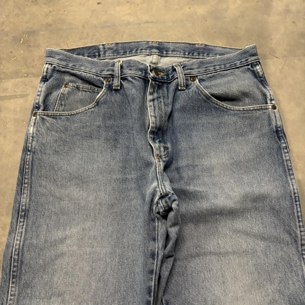 Japanese Brand × Vintage Crazy Vintage Y2K/2000s Faded Medium Wash Essential Denim Jeans! Size US 33 - 5 Thumbnail