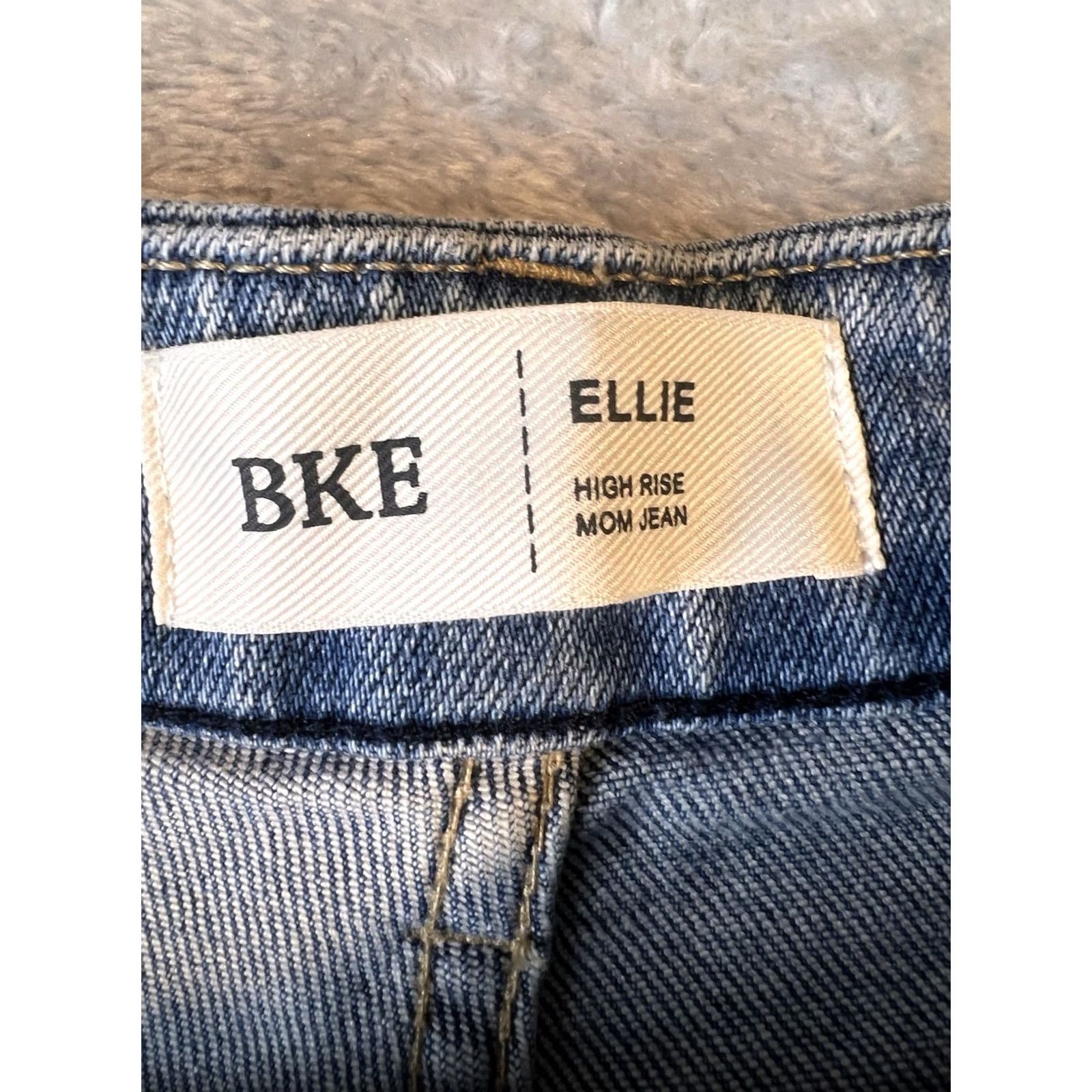 BKE BKE Ellie Mom Jeans Womens 32x28 Blue Distressed Light Wash Denim Boho Shirt? Size 24" / US 00 / IT 34 - 3 Thumbnail