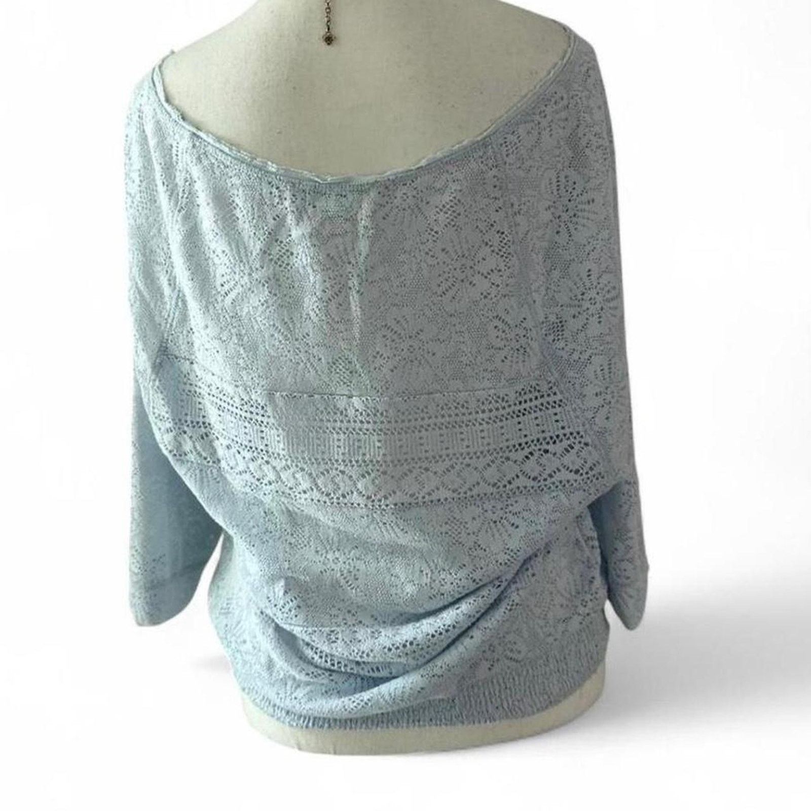 Abercrombie & Fitch Abercrombie Light Blue Thin slightly off the shoulder size M Size M / US 6-8 / IT 42-44 - 2 Thumbnail