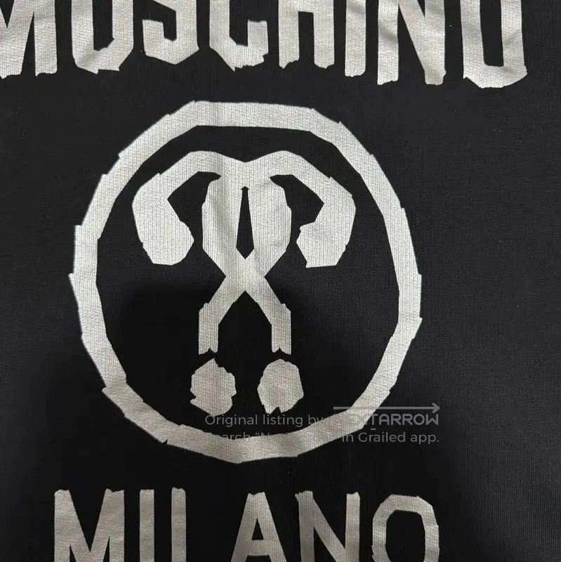 Moschino Moschino Black Cropped Logo Hoodie for Women . Size S / US 4 / IT 40 - 3 Thumbnail
