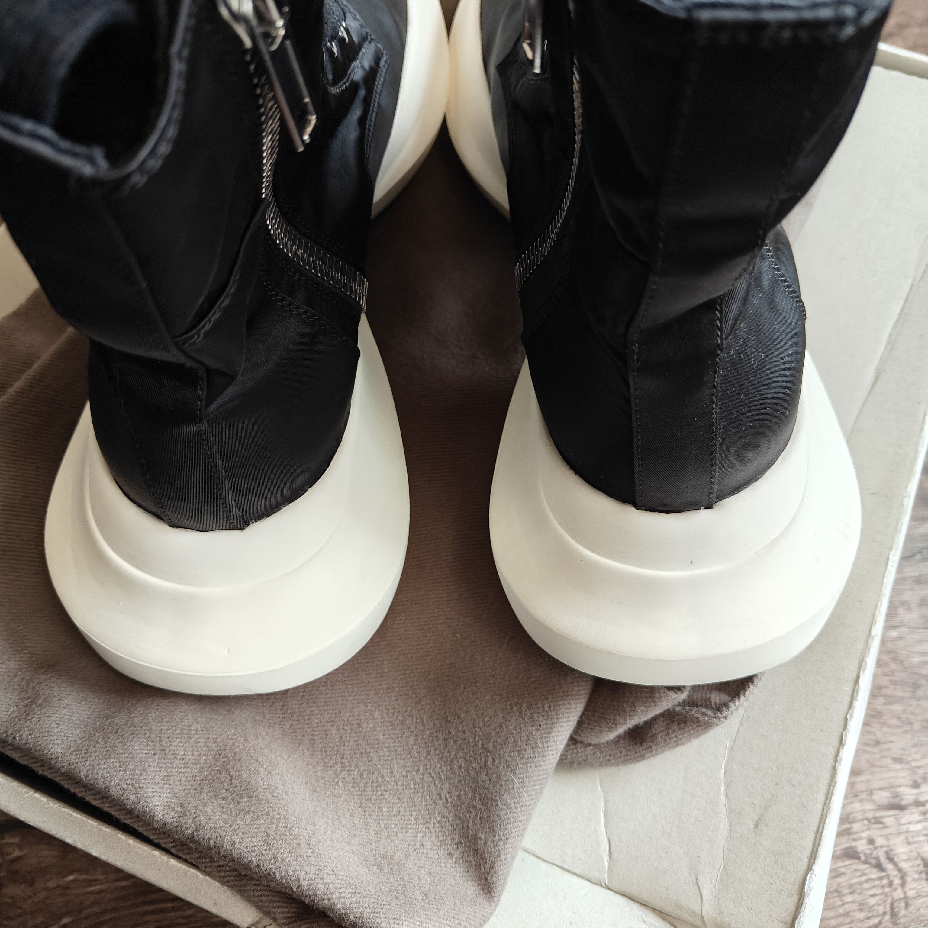 Rick Owens Drkshdw split sole army trainer boots black milk, dustbag Size US 8 / EU 41 - 7 Thumbnail
