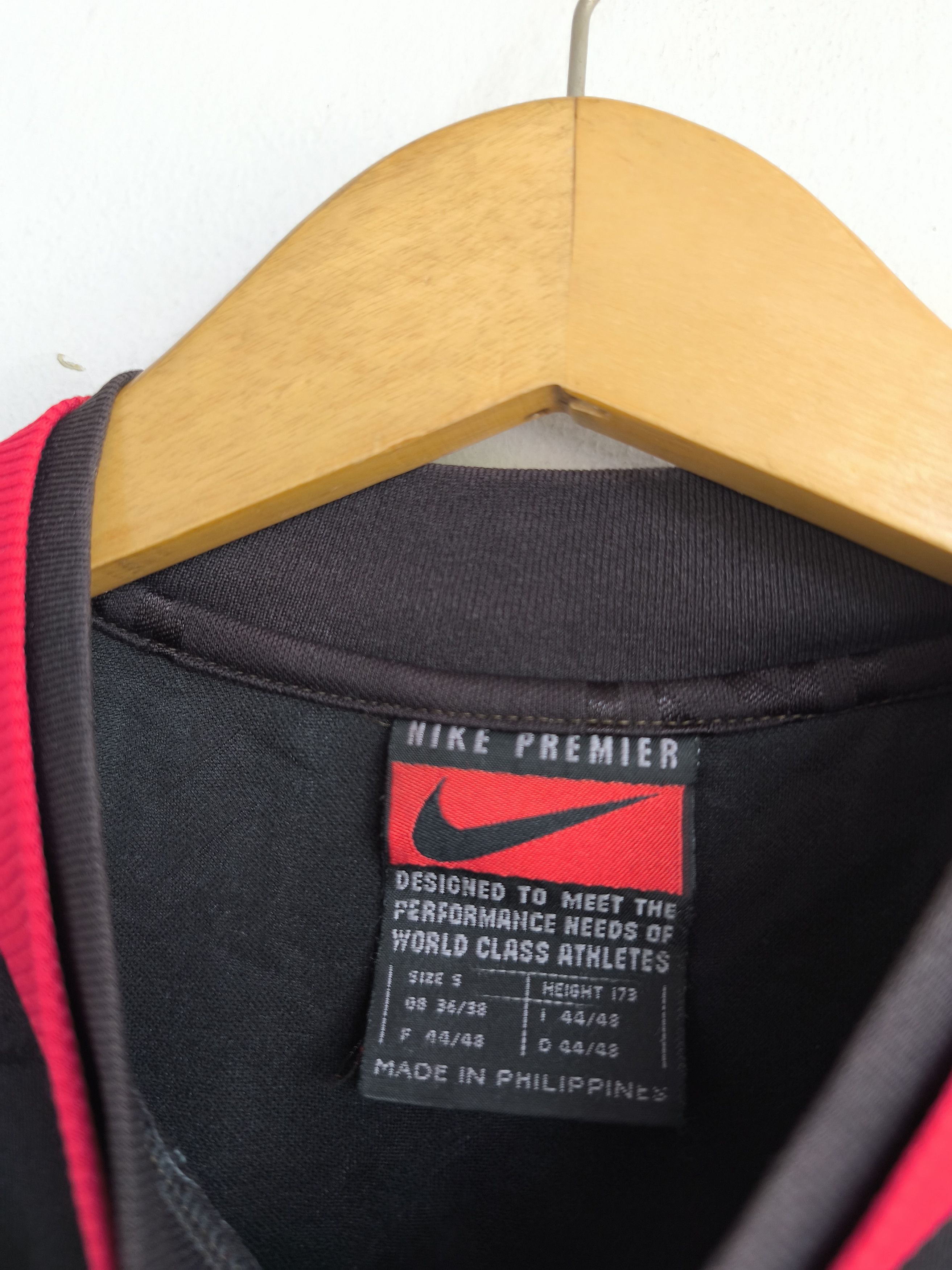 Nike Vintage Nike block core jersey Size US S / EU 44-46 / 1 - 5 Thumbnail