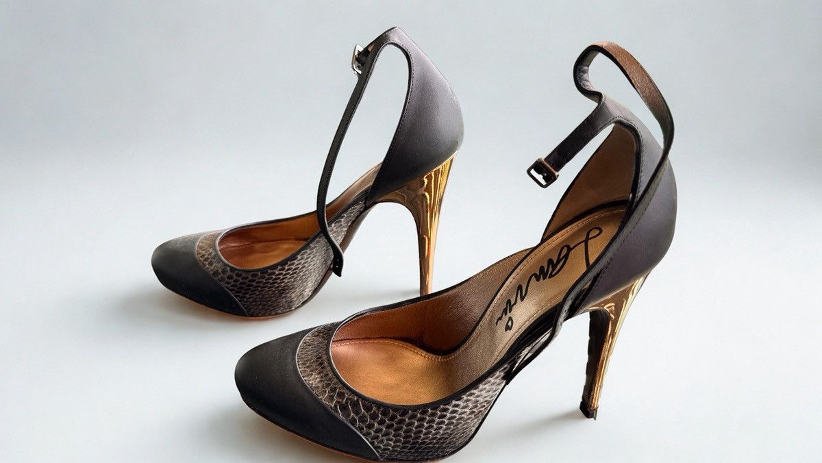 Lanvin Lanvin Vintage Gold Sculptural Heel Pumps EU38 UK5 Size US 8 / IT 38 - 4 Thumbnail