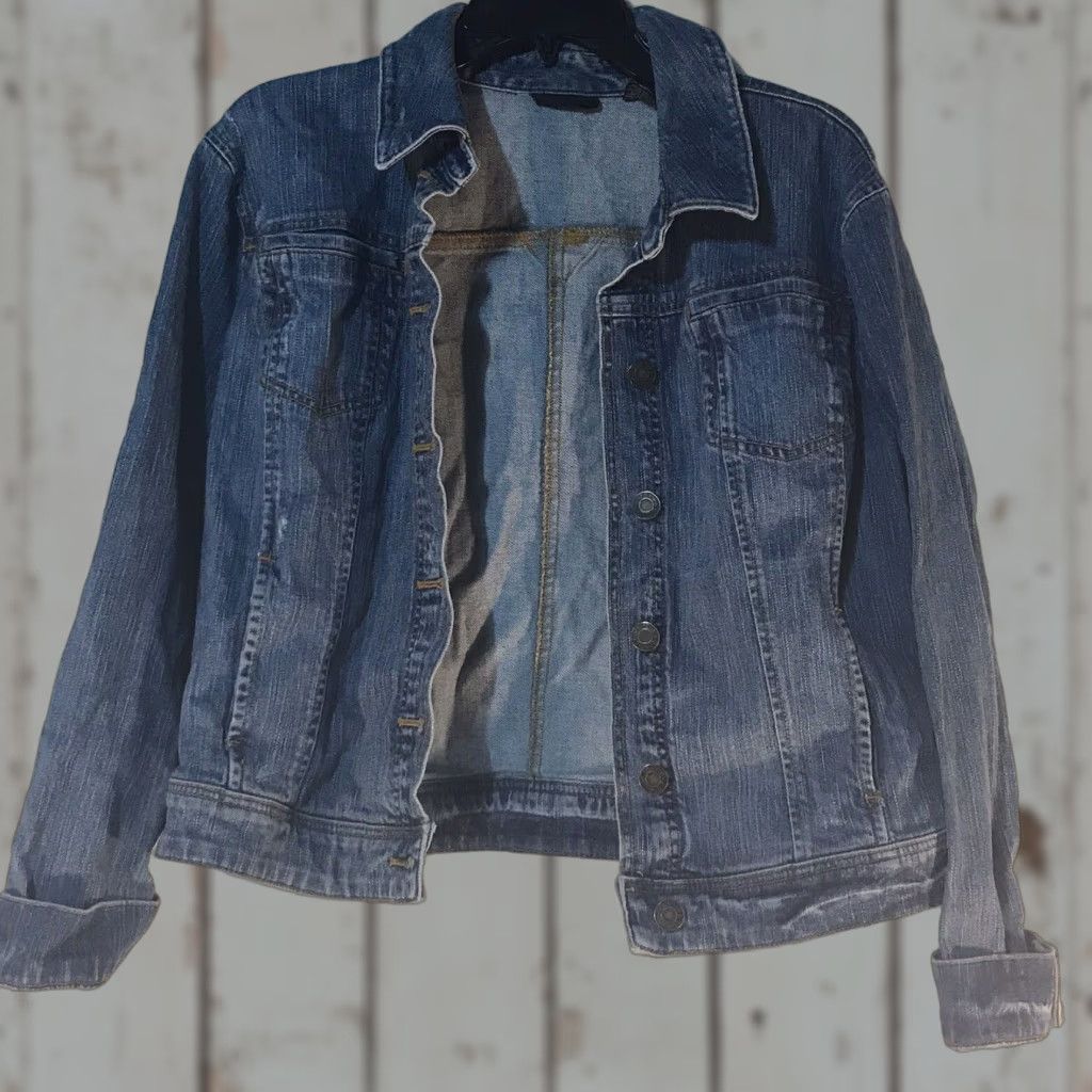 Vintage VINTAGE New York & Co Denim Jacket Women’s XL Blue Casual Long Sleeve Button-Up Size 40" / US 18 - 1 Thumbnail