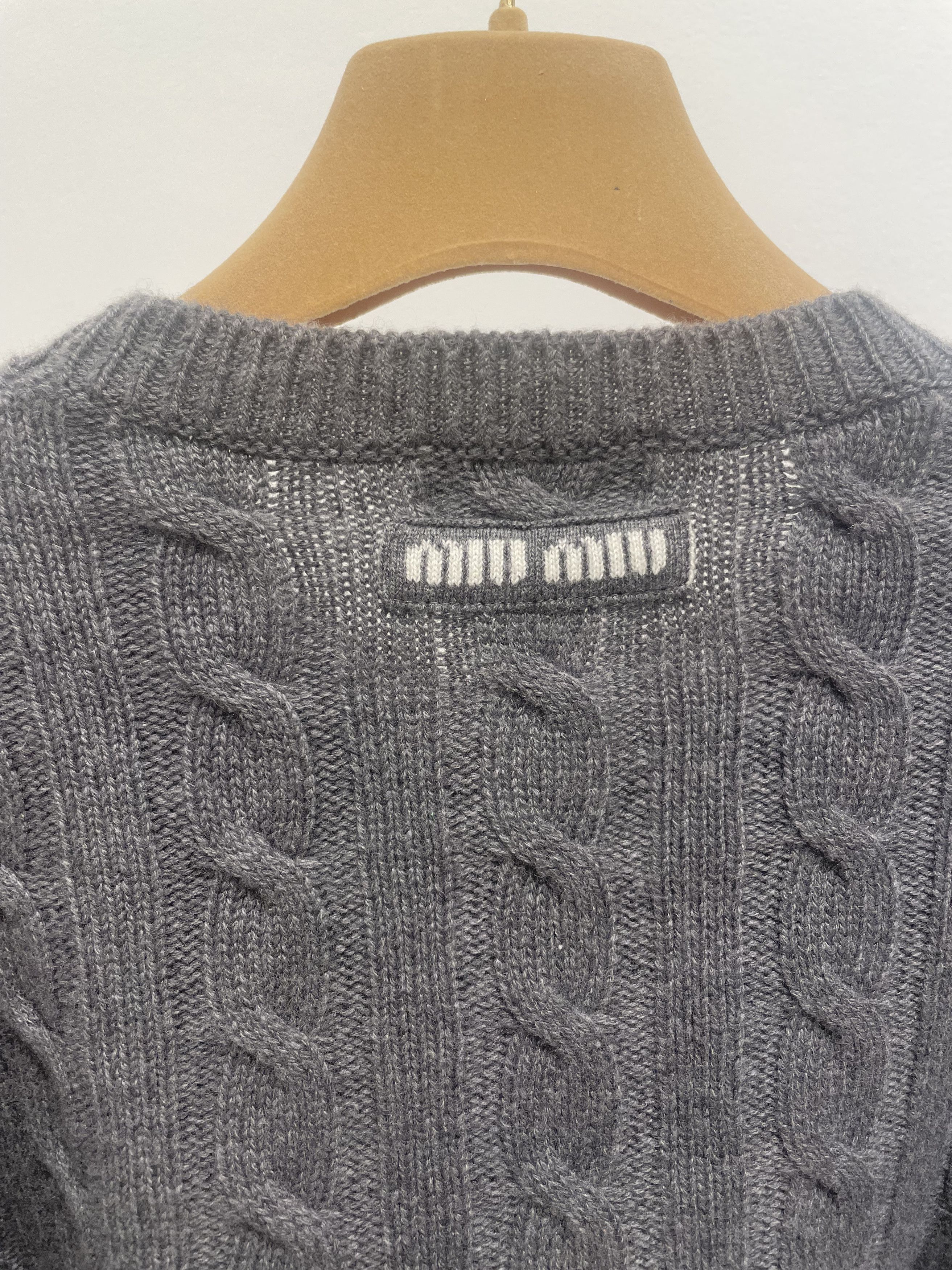 Miu Miu × Prada Iconic Cropped Runway Sweater Size US M / EU 48-50 / 2 - 5 Thumbnail