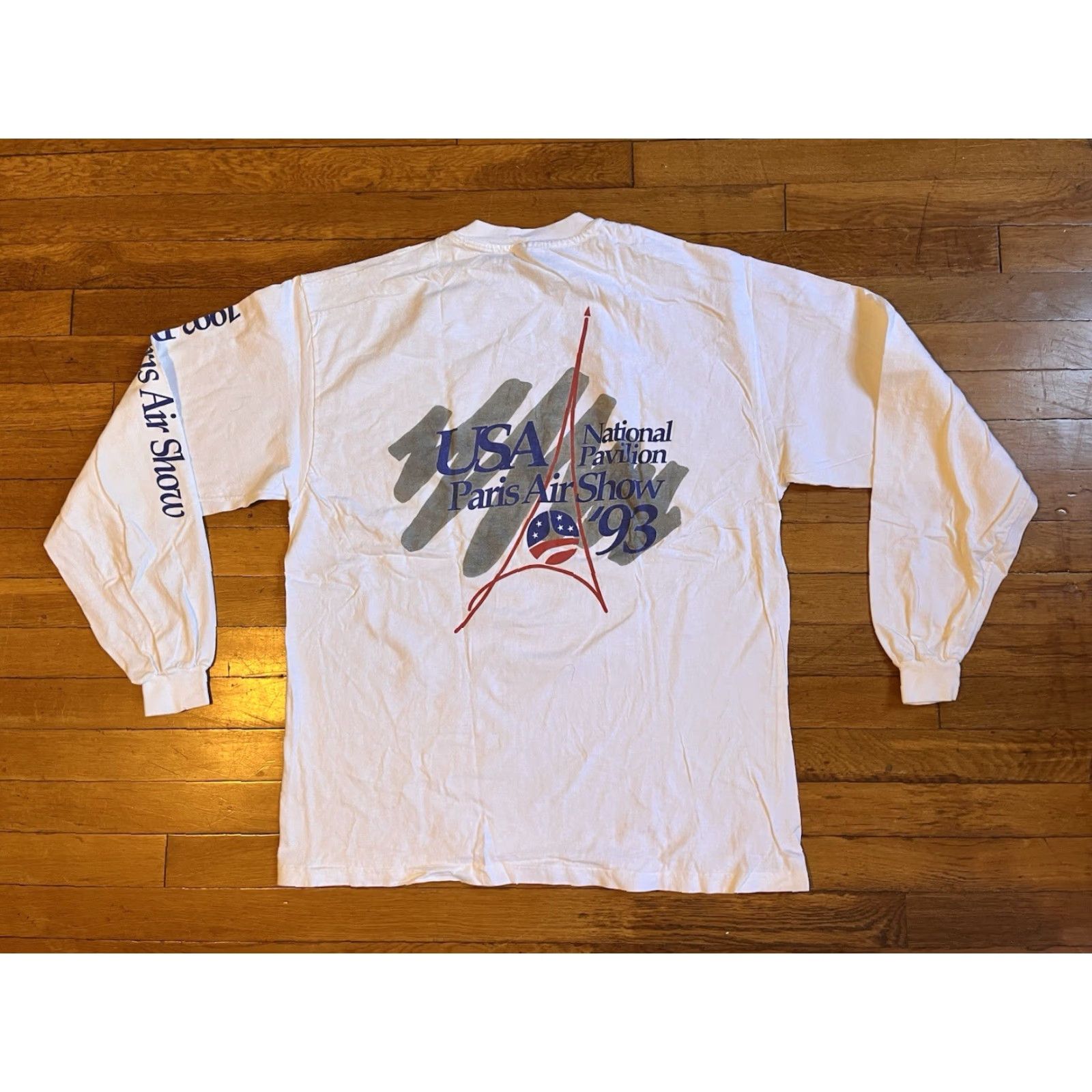 Hanes VINTAGE 1993 Paris Air Show USA Pavilion Long Sleeve Shirt Men’s XL White 90s Size US XL / EU 56 / 4 - 2 Thumbnail