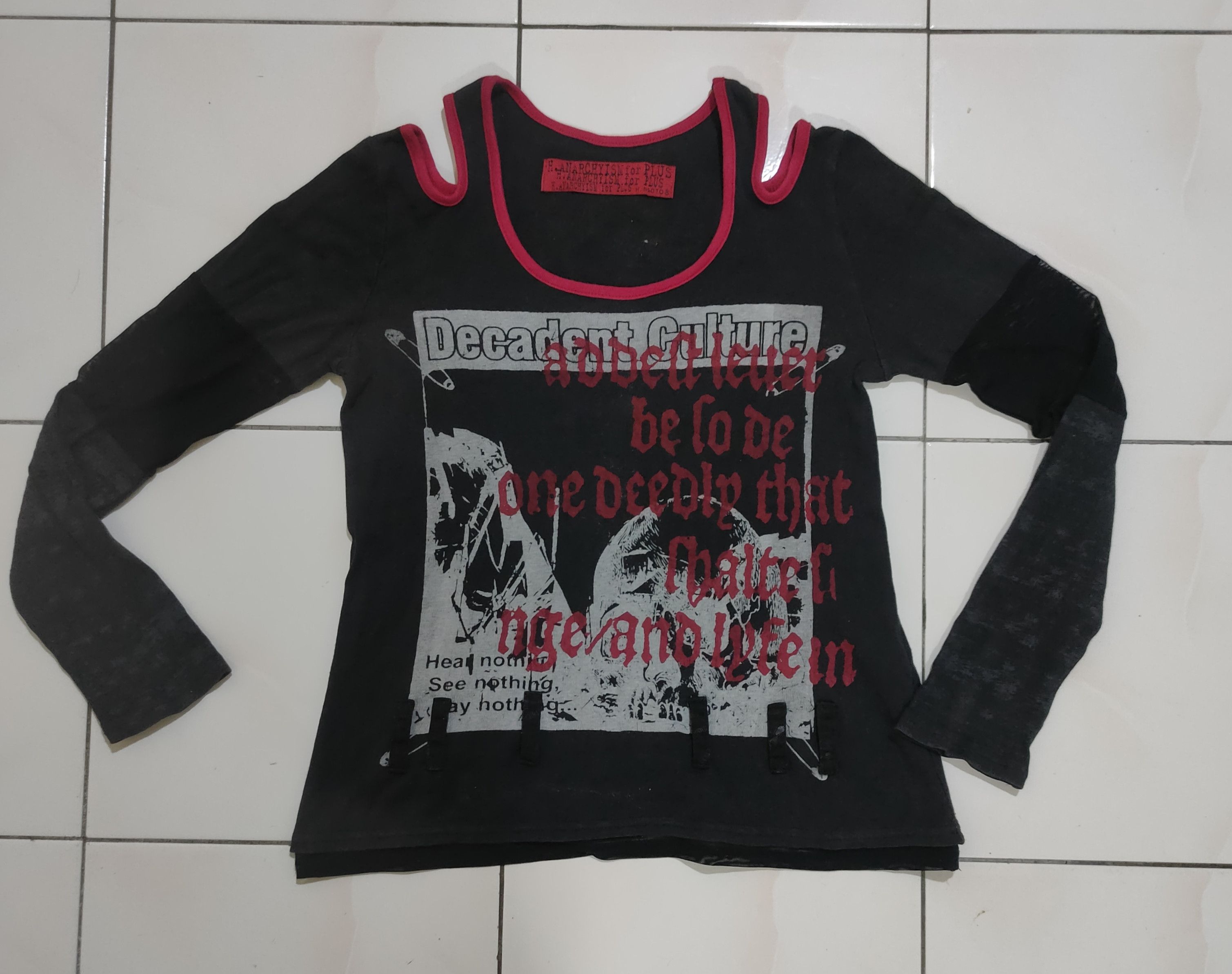 Seditionaries Seditionarries X H anarchyism plus Size M / US 6-8 / IT 42-44 - 1 Thumbnail