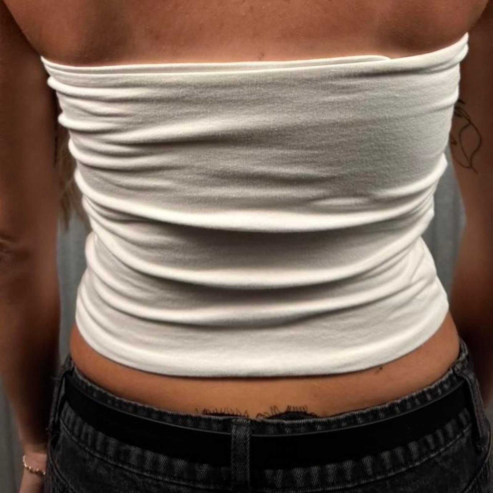 Brandy Melville Brandy melville white classic tube top Size XS / US 0-2 / IT 36-38 - 4 Thumbnail