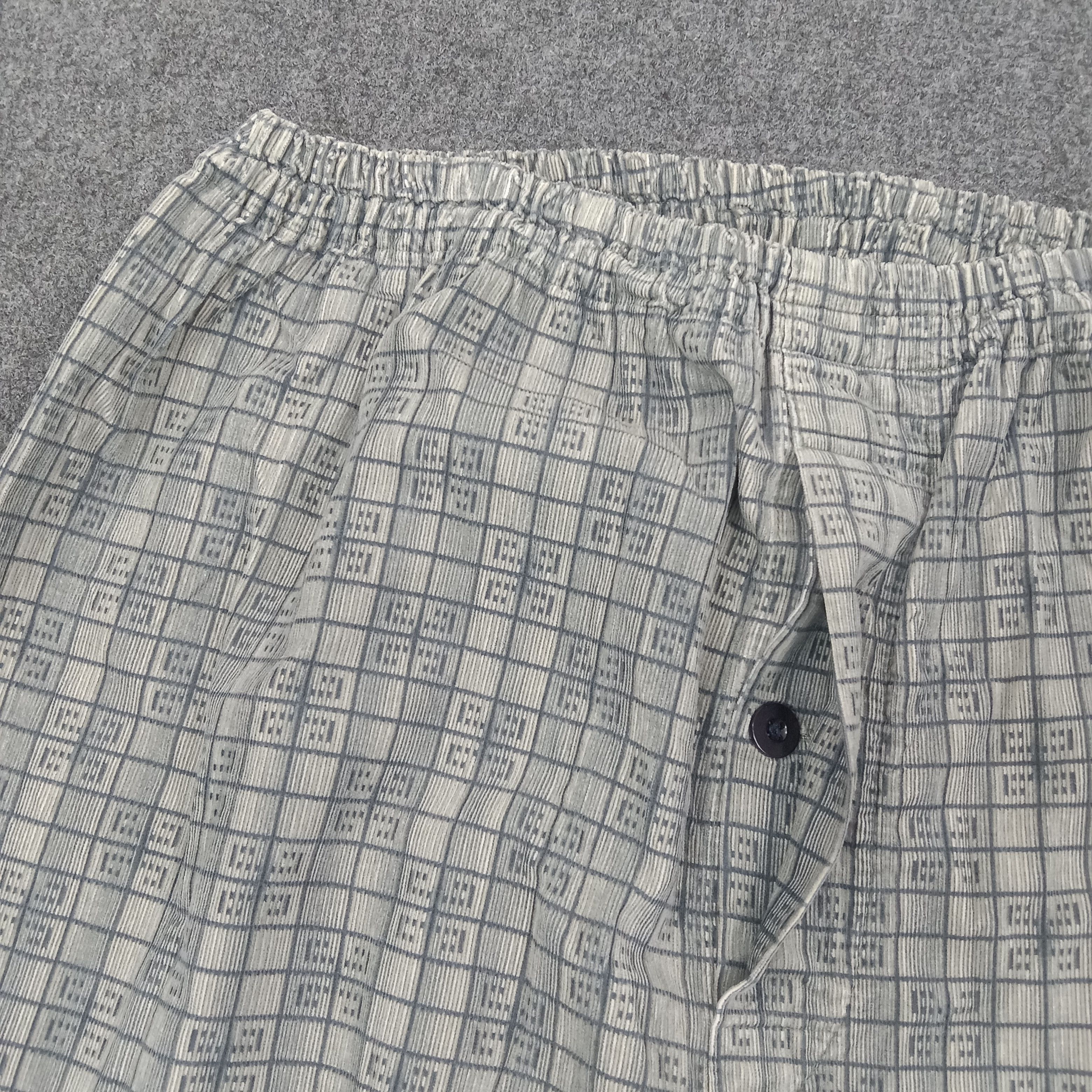 Givenchy 1 set GIVENCHY Italian Fashion Brand Sleep Pyjamas Shirt Size US L / EU 52-54 / 3 - 3 Thumbnail