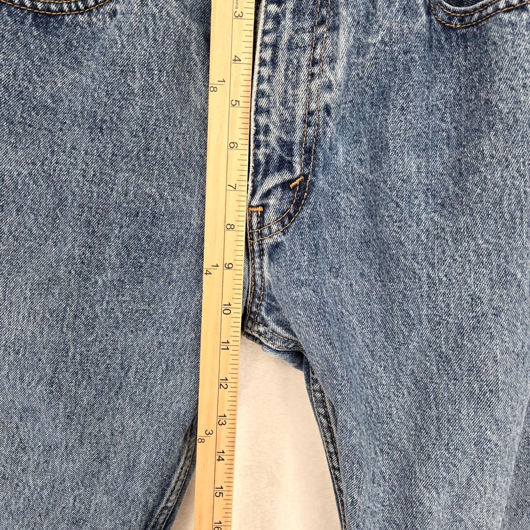 Levi's Levi's 505 Jeans Mens Regular Fit Straight Leg Blue Denim Zip Fly Pockets Size US 33 - 6 Thumbnail