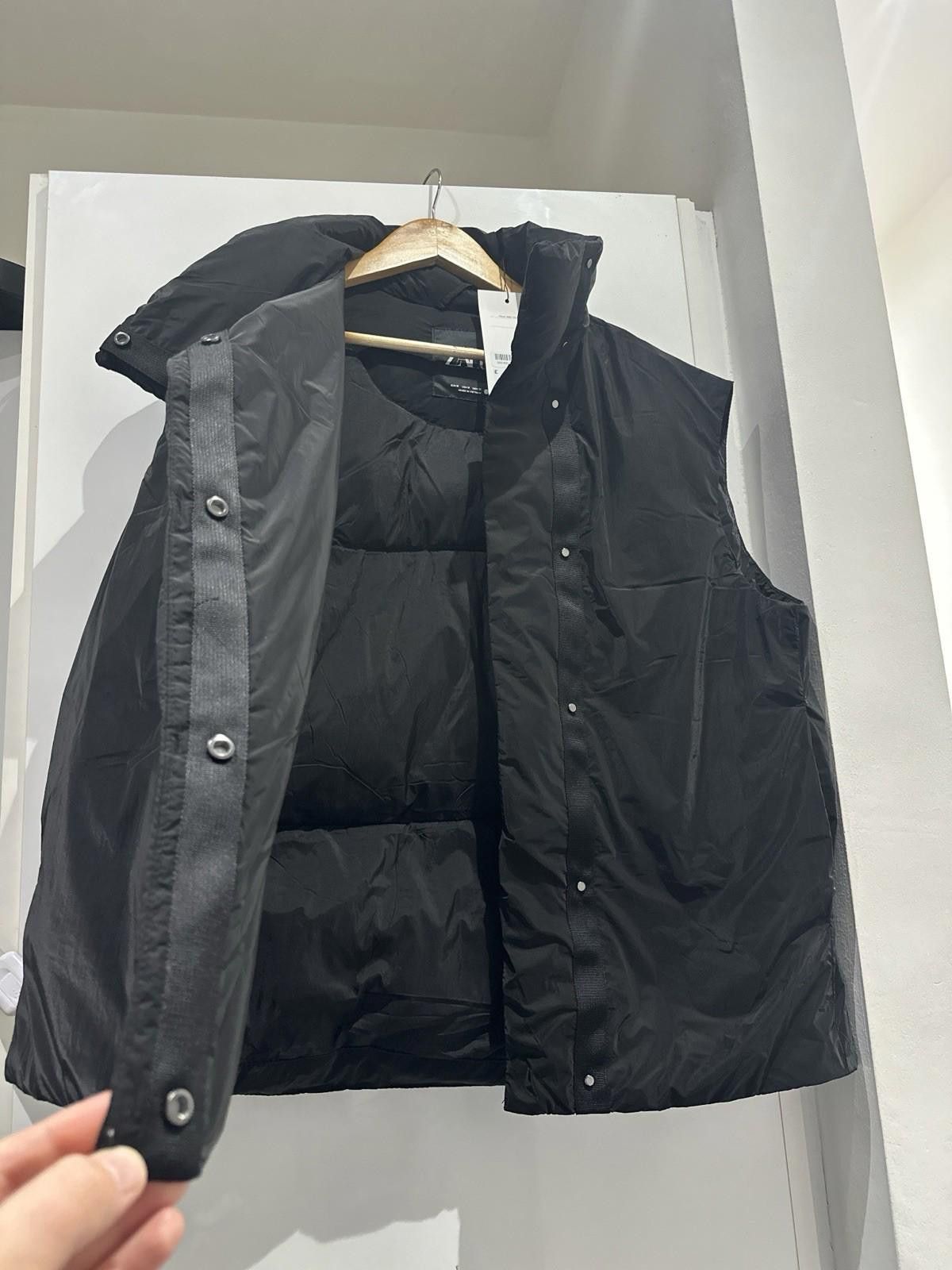 Zara ZARA Puffer Gilet BNWT Size M / US 6-8 / IT 42-44 - 3 Thumbnail
