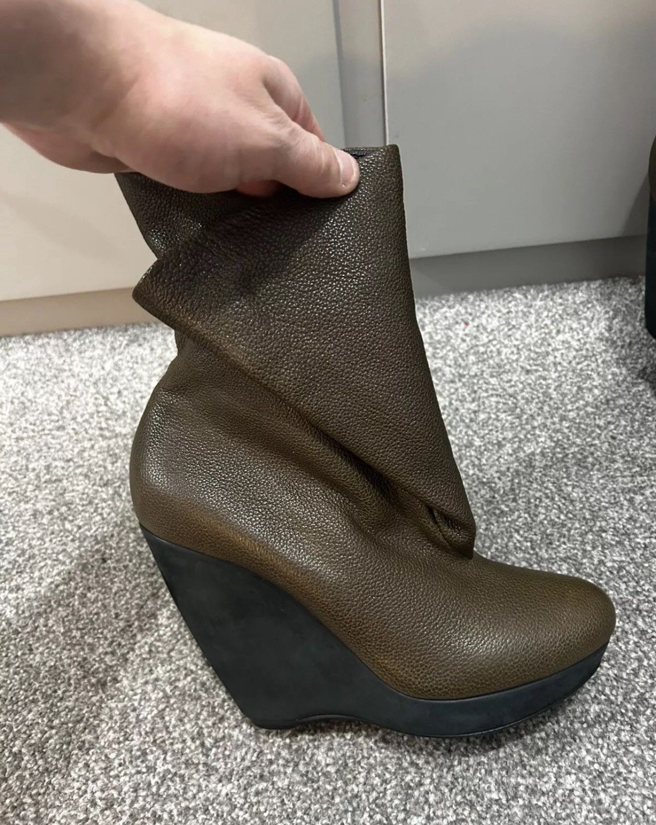Balenciaga Balenciaga Leather Ankle Boots Size 39. Dark Green Size US 9 / IT 39 - 2 Thumbnail