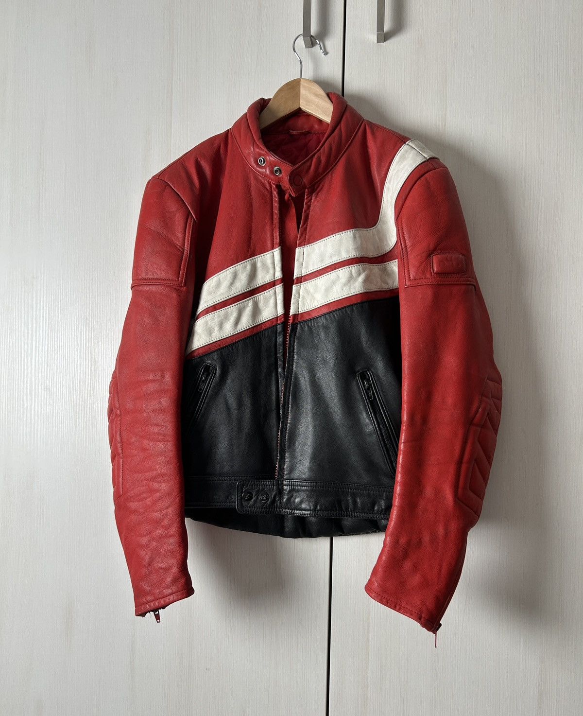 Genuine Leather Vintage IXS red Moto leather jacket mens 90s Size US M / EU 48-50 / 2 - 1 Thumbnail