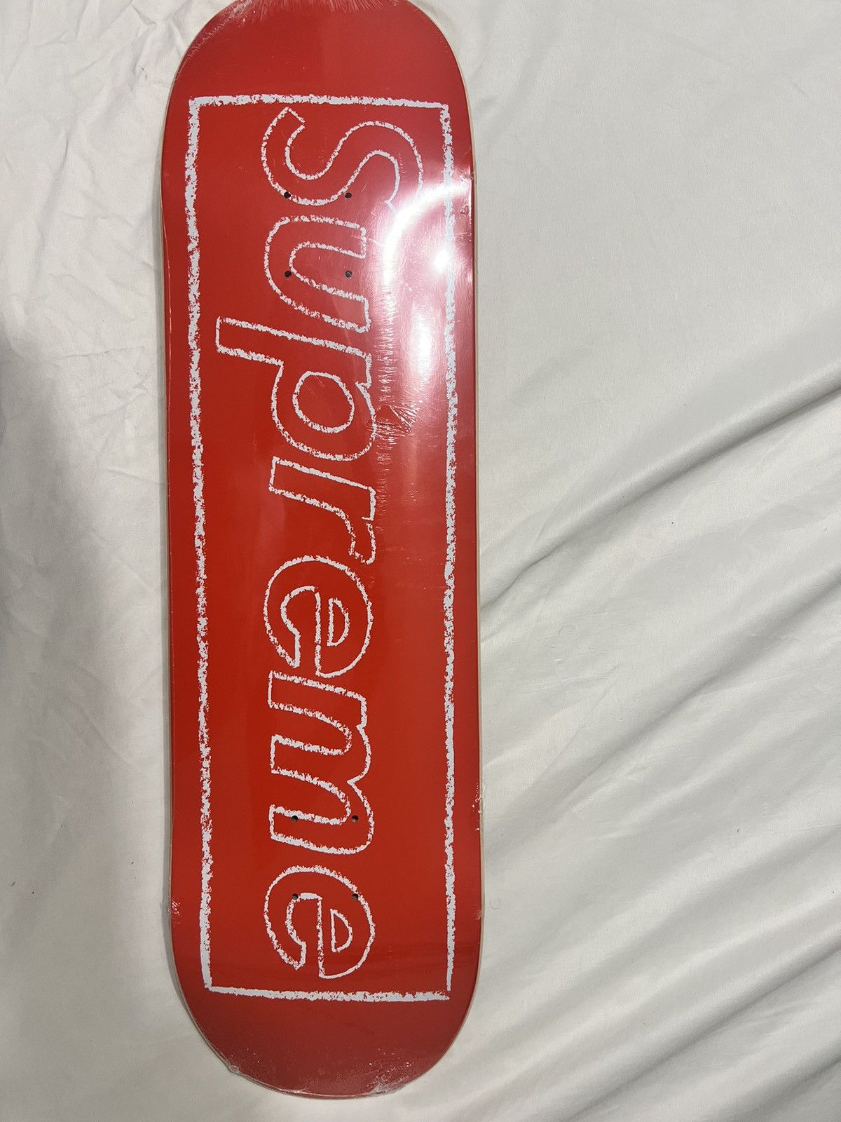 ★Supreme KAWS Chalk Logo SkateboardDeck Supreme KAWS Chalk Logo Skateboard Deck Set - SS21 - US