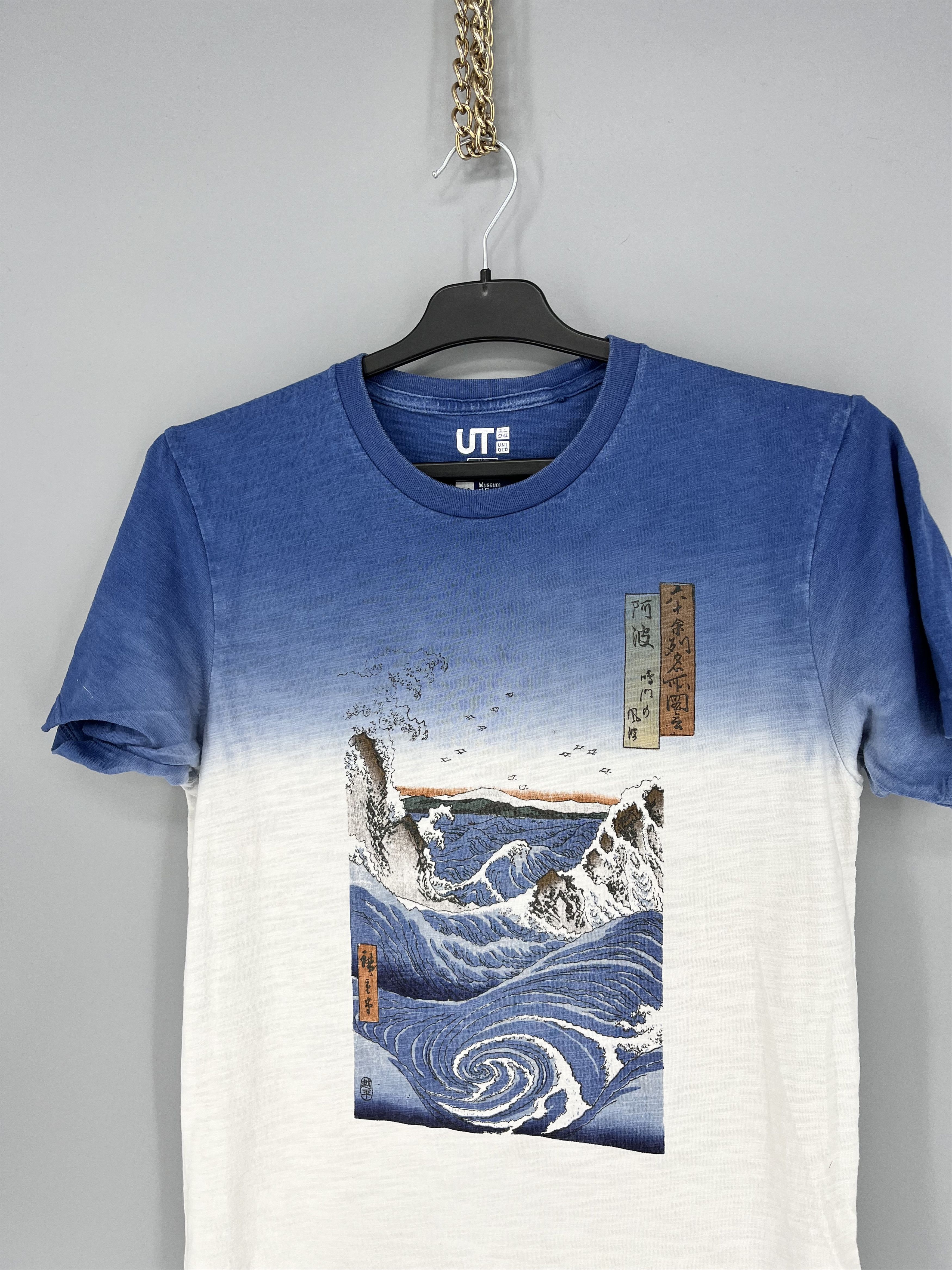 Other Mens Uniqlo Hokusai Blue T Shirt art tee Japanese Brand y2k Size US S / EU 44-46 / 1 - 6 Thumbnail