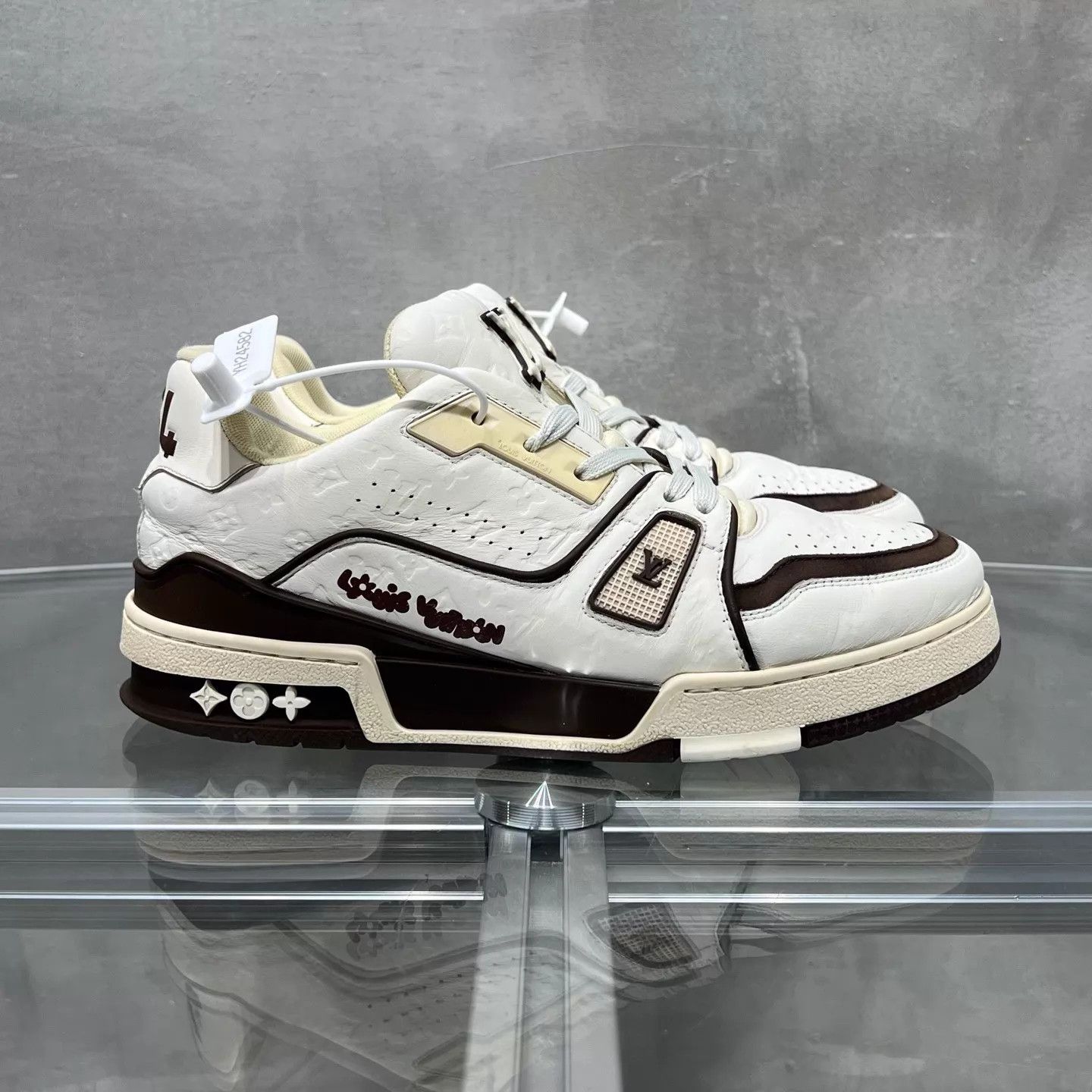 Louis Vuitton LV Trainer Tyler Cream AOP UK4 Size US 7.5 / IT 37.5 - 4 Thumbnail