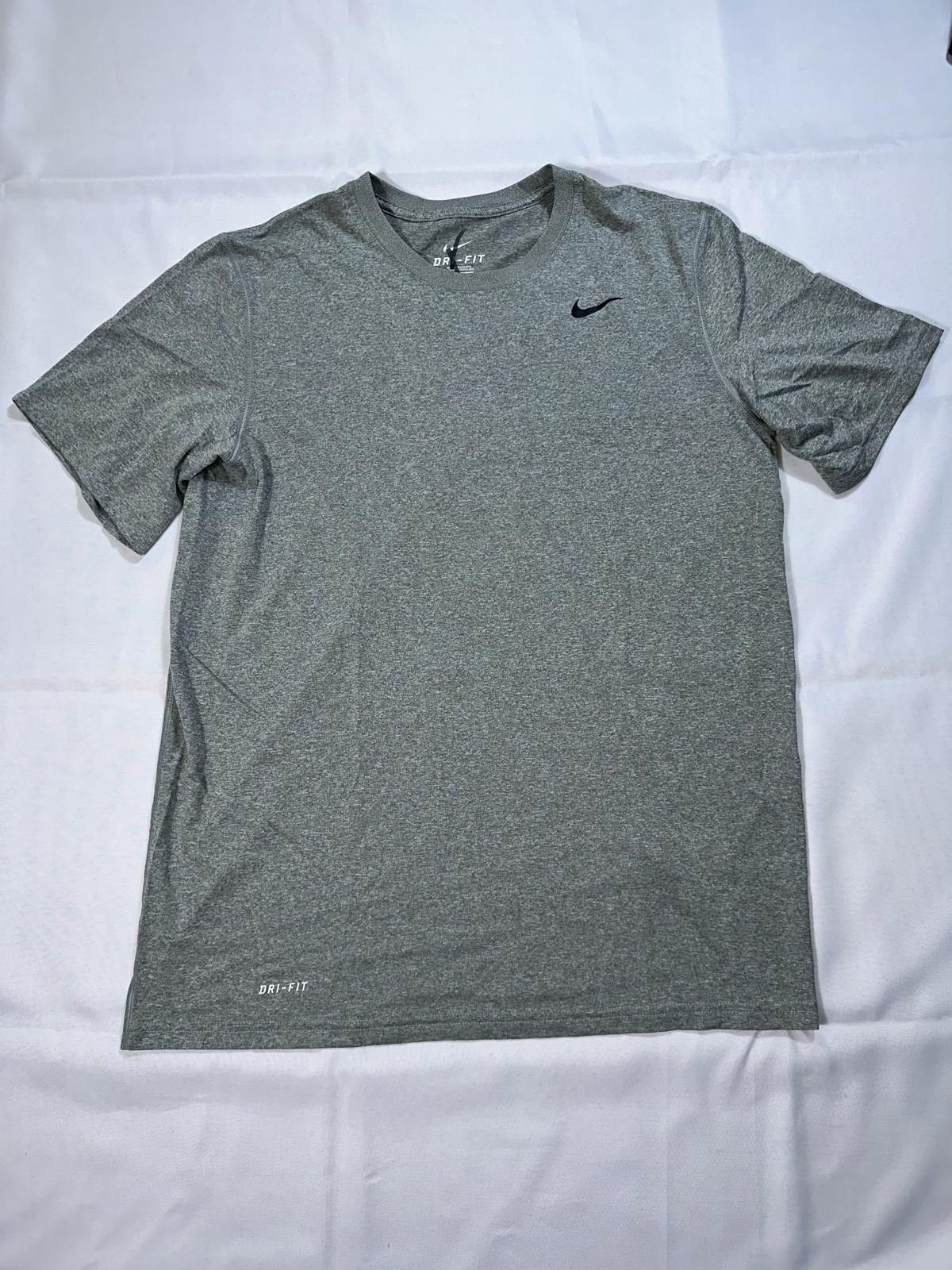 Nike Nike Dri-Fit Athletic Short Sleeve Training Shirt Size US L / EU 52-54 / 3 - 1 Thumbnail