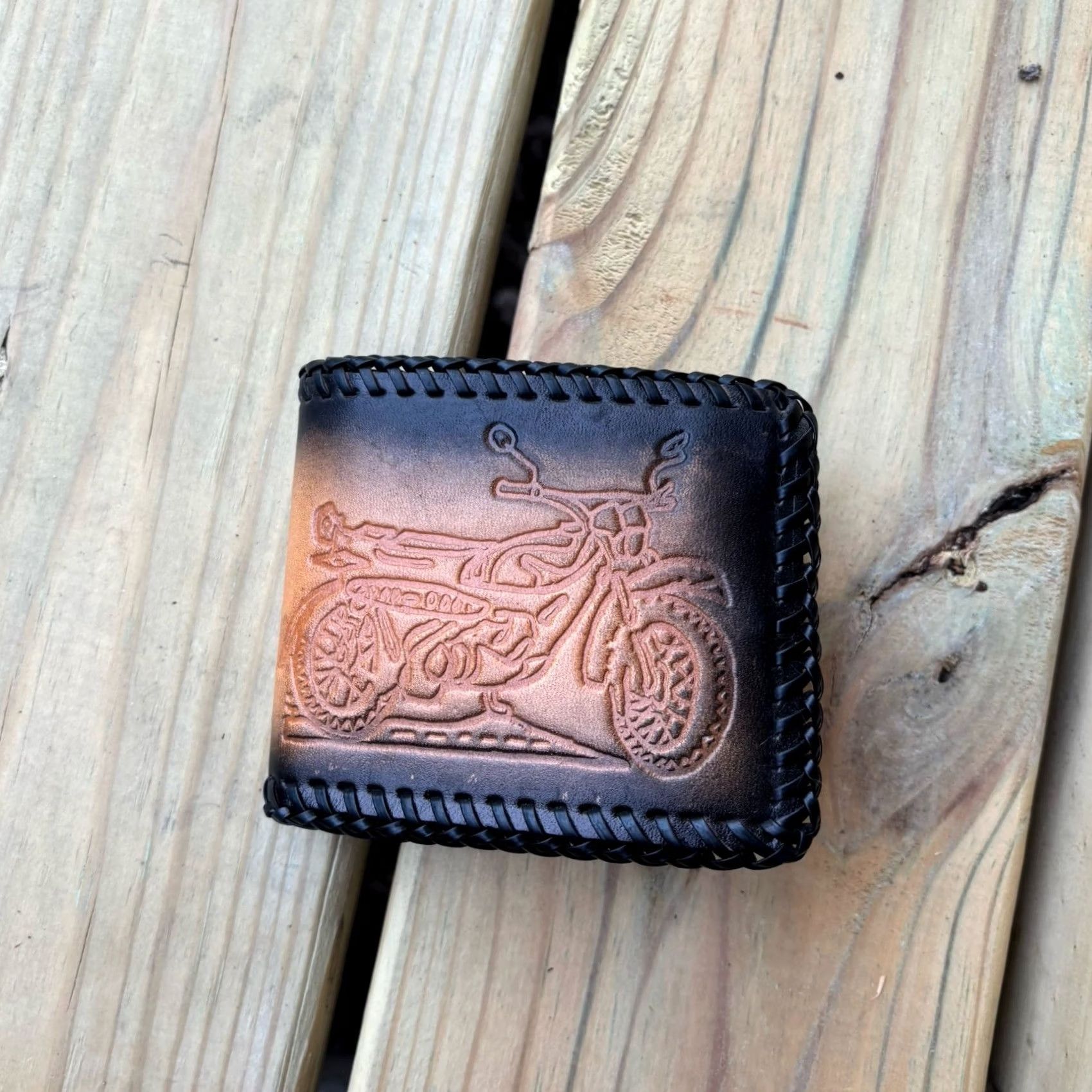 Vintage VINTAGE Leather Wallet Hand Tooled Bifold Motorcycle Scene Biker Whipstitch Brown Wallet Men Bi-fold Leather Size ONE SIZE - 3 Thumbnail