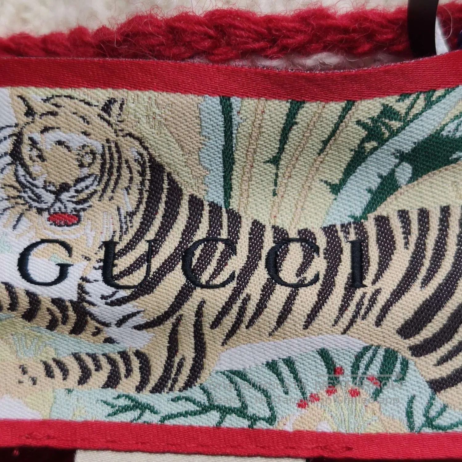 Gucci Gucci Chinese New Year Wool Striped Tiger Vest S. Size S / US 4 / IT 40 - 2 Thumbnail