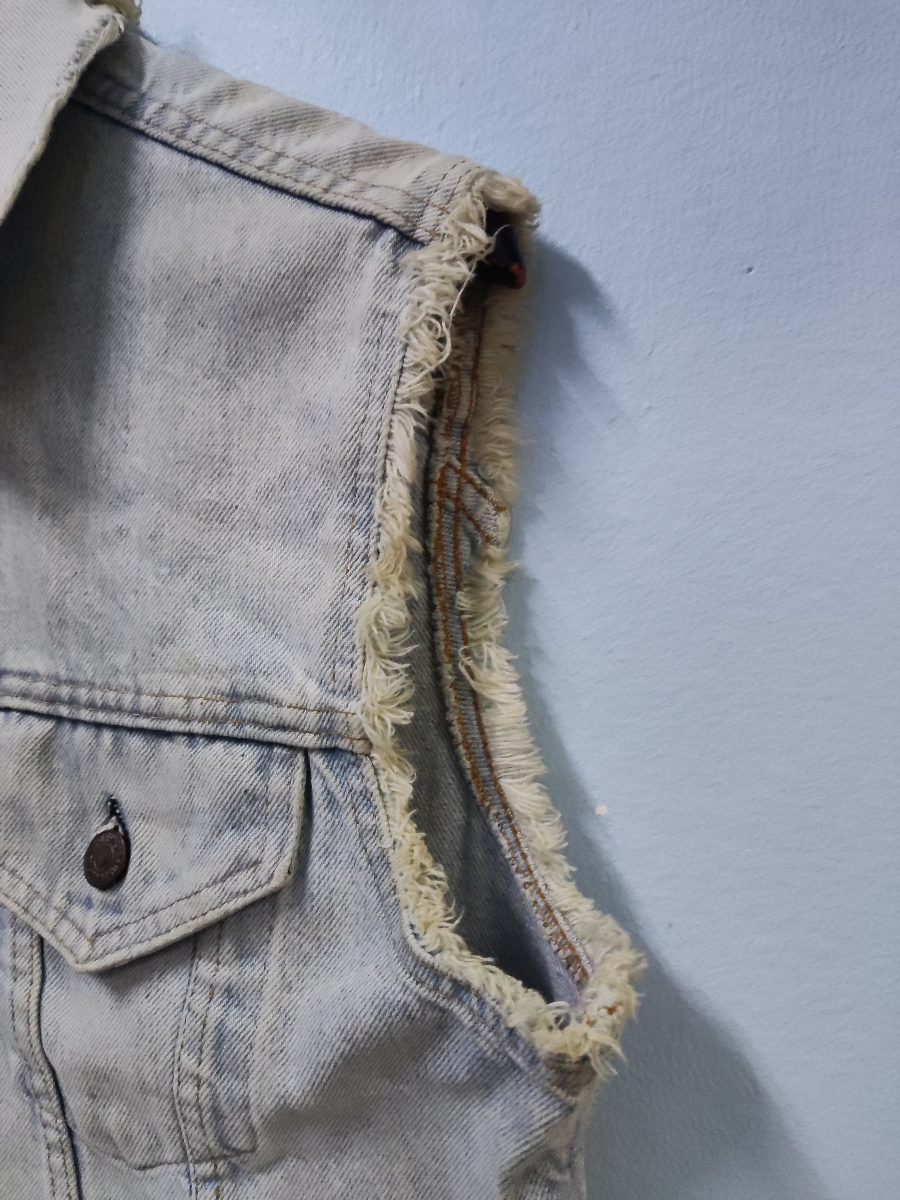 Levi's Vintage 70s Levis 07505-0217 Trucker Sleeveless Denim Jacket Size US M / EU 48-50 / 2 - 10 Thumbnail