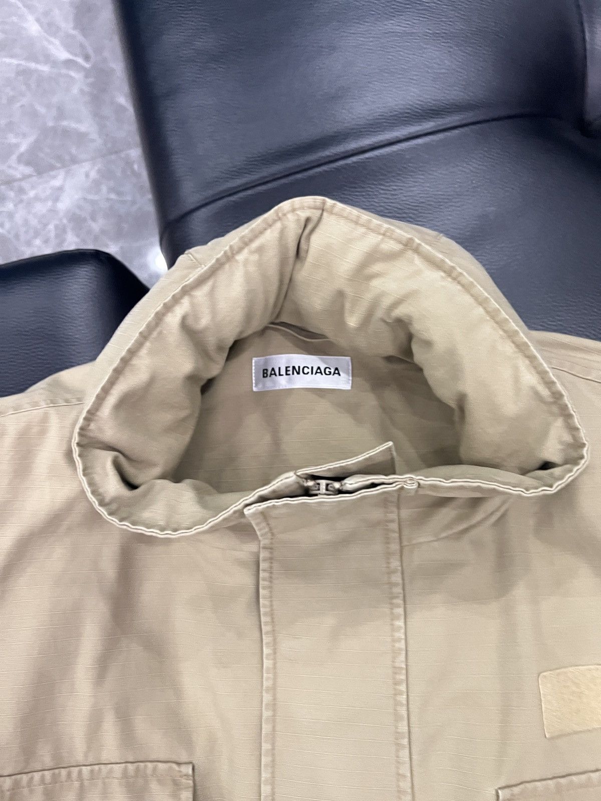 Balenciaga Balenciaga 2020 Foldaway Hood Padded Trench Jacket Size US XS / EU 42 / 0 - 19 Thumbnail