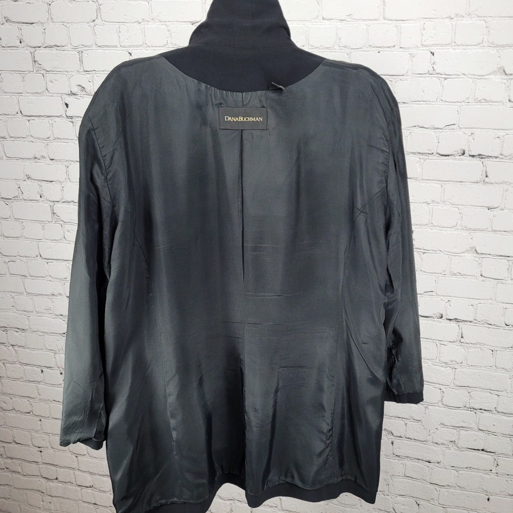 Vintage Dana Buchman Blazer Jacket Plus Size 22 Women's Black Peak Lapel 3-Button Suit Coat Size 3XL / US 20-22 - 5 Thumbnail