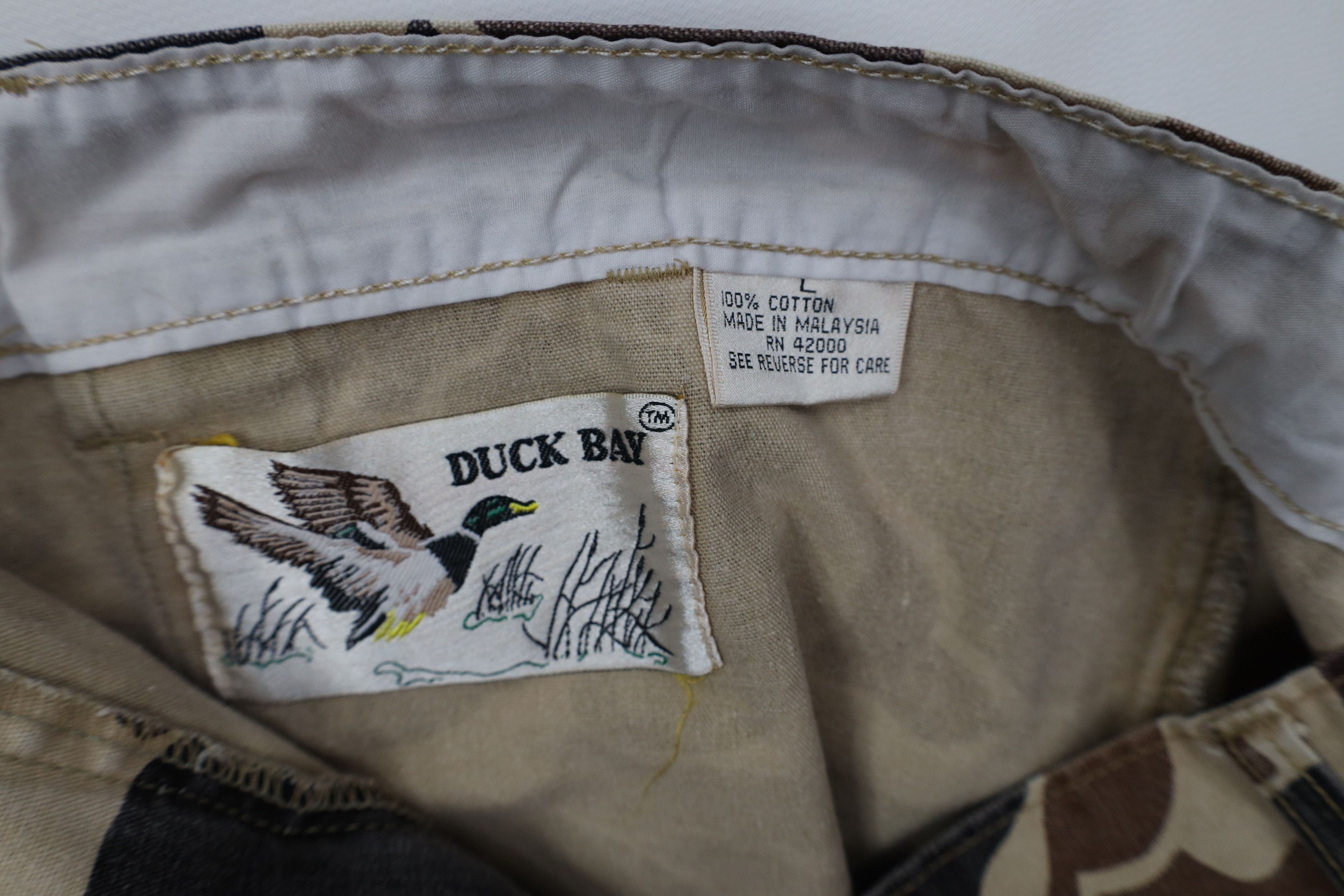 Vintage Vintage 70s 80s Streetwear Duck Camouflage Wide Leg Pants Size US 36 / EU 52 - 10 Thumbnail