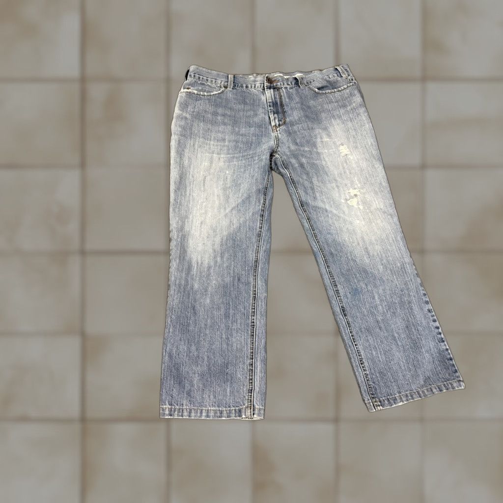 DKNY DKNY JEANS Jeans Mens 36x26 Blue Soho Relaxed Straight Light Wash Distressed Size US 36 / EU 52 - 1 Thumbnail