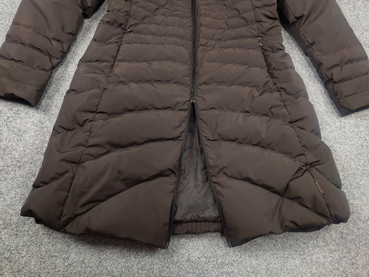 Moncler Vintage 90's Moncler authentic quilted Down Long Jacket Size XL / US 12-14 / IT 48-50 - 5 Thumbnail