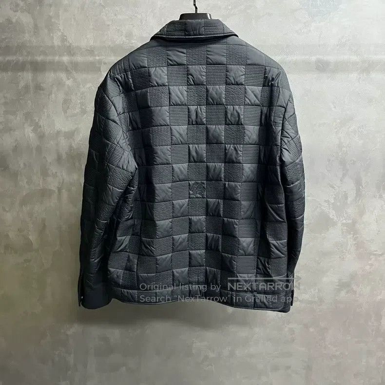 Louis Vuitton Louis Vuitton Black quilted tunic Logo jacket Size US M / EU 48-50 / 2 - 5 Thumbnail