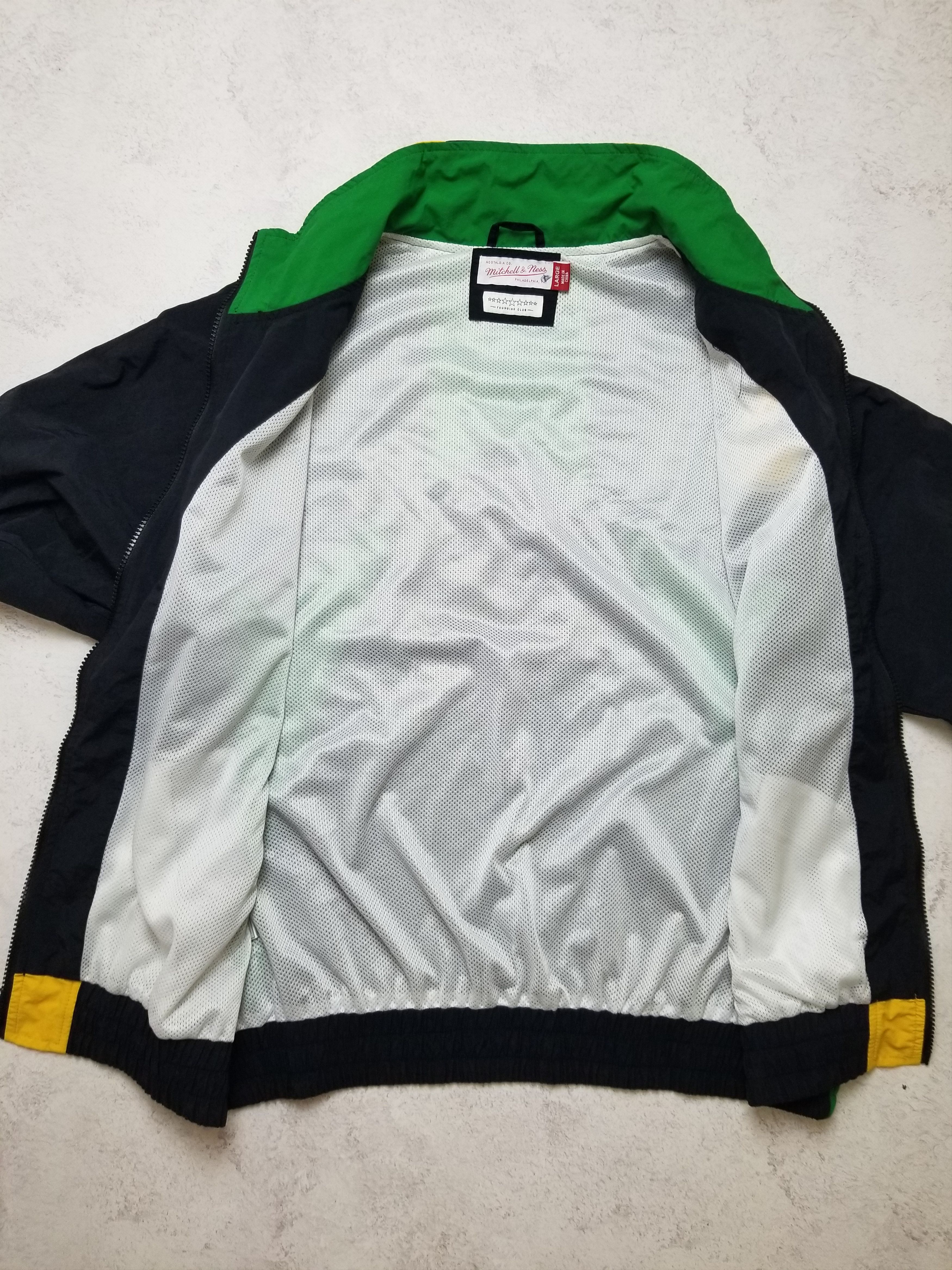 Mitchell & Ness LA Galaxy Mitchell & Ness Black Since '96 Windbreaker Jacket Size US L / EU 52-54 / 3 - 3 Thumbnail