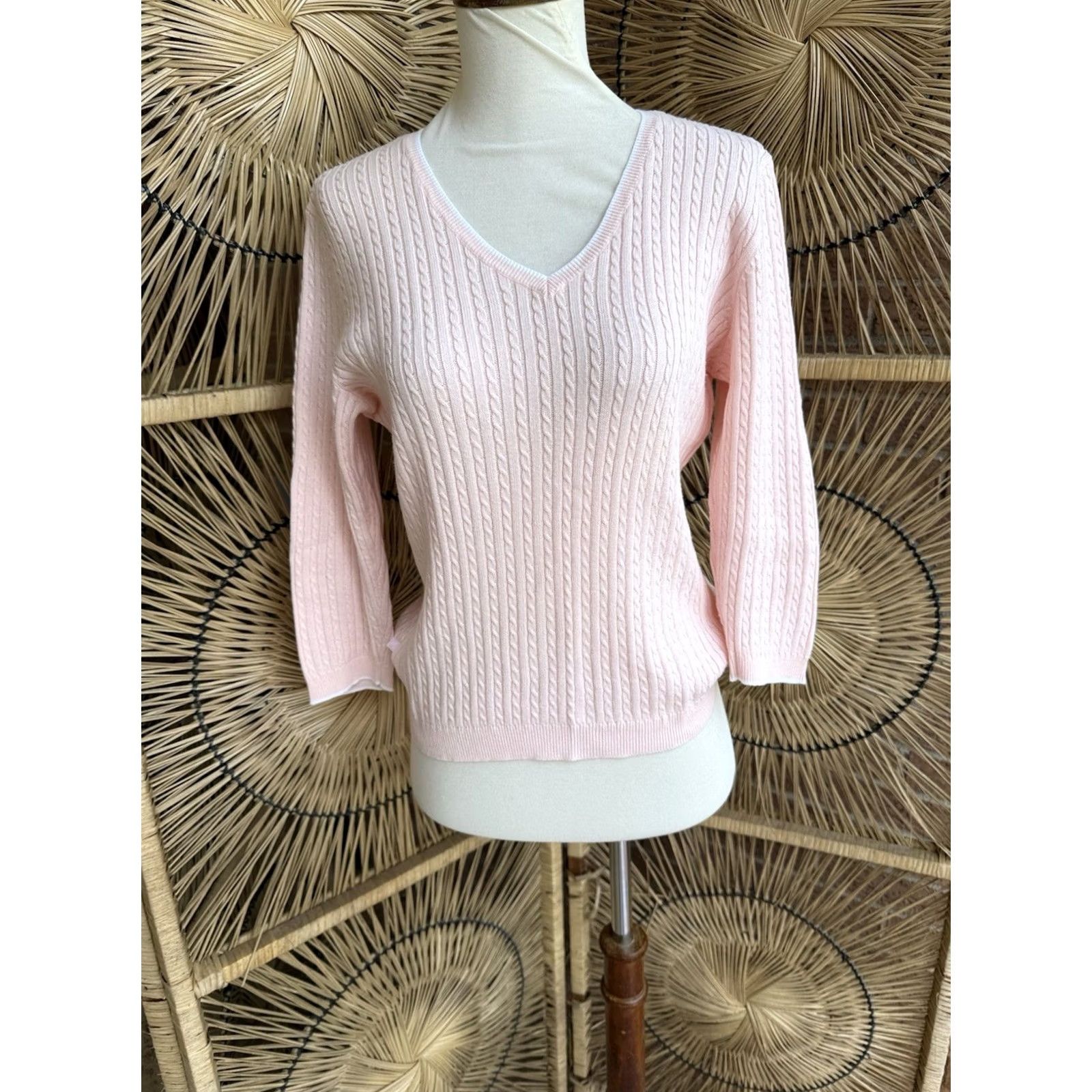 Ralph Lauren VINTAGE? Lauren Ralph Lauren Cable Knit Sweater Womens Small Pink Preppy EUC Size S / US 4 / IT 40 - 2 Thumbnail