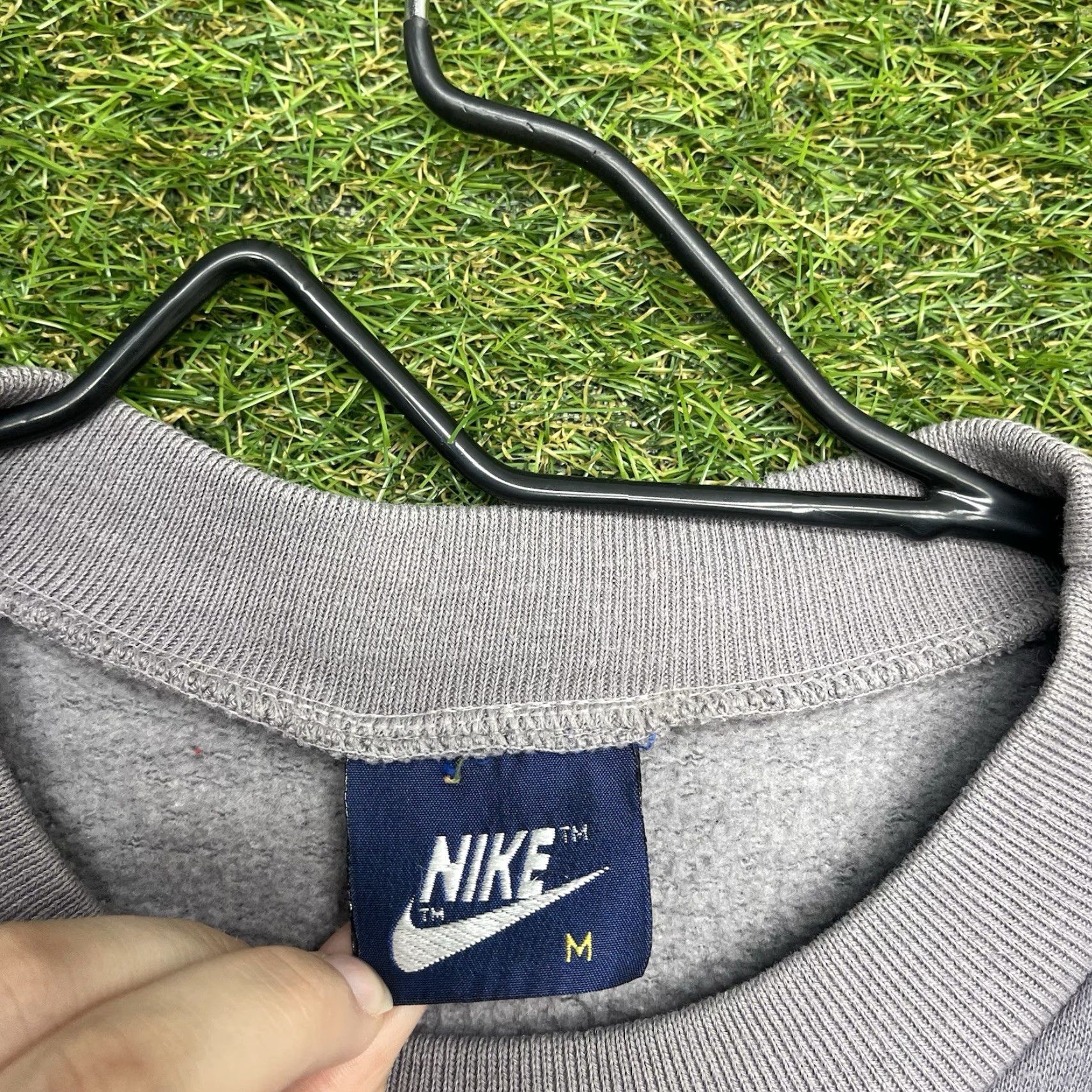 Nike VINTAGE Nike Sweatshirt Mens M Crewneck 80s 90s Pullover Gray Cotton Fleece Logo Weather All Seasons Mens Size US M / EU 48-50 / 2 - 4 Thumbnail