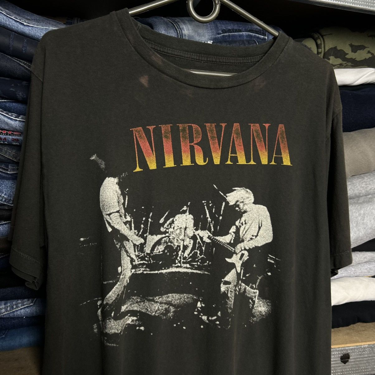 Band Tees Vintage Nirvana Big Logo Rock Band 2000’s tee size M Size US M / EU 48-50 / 2 - 2 Thumbnail