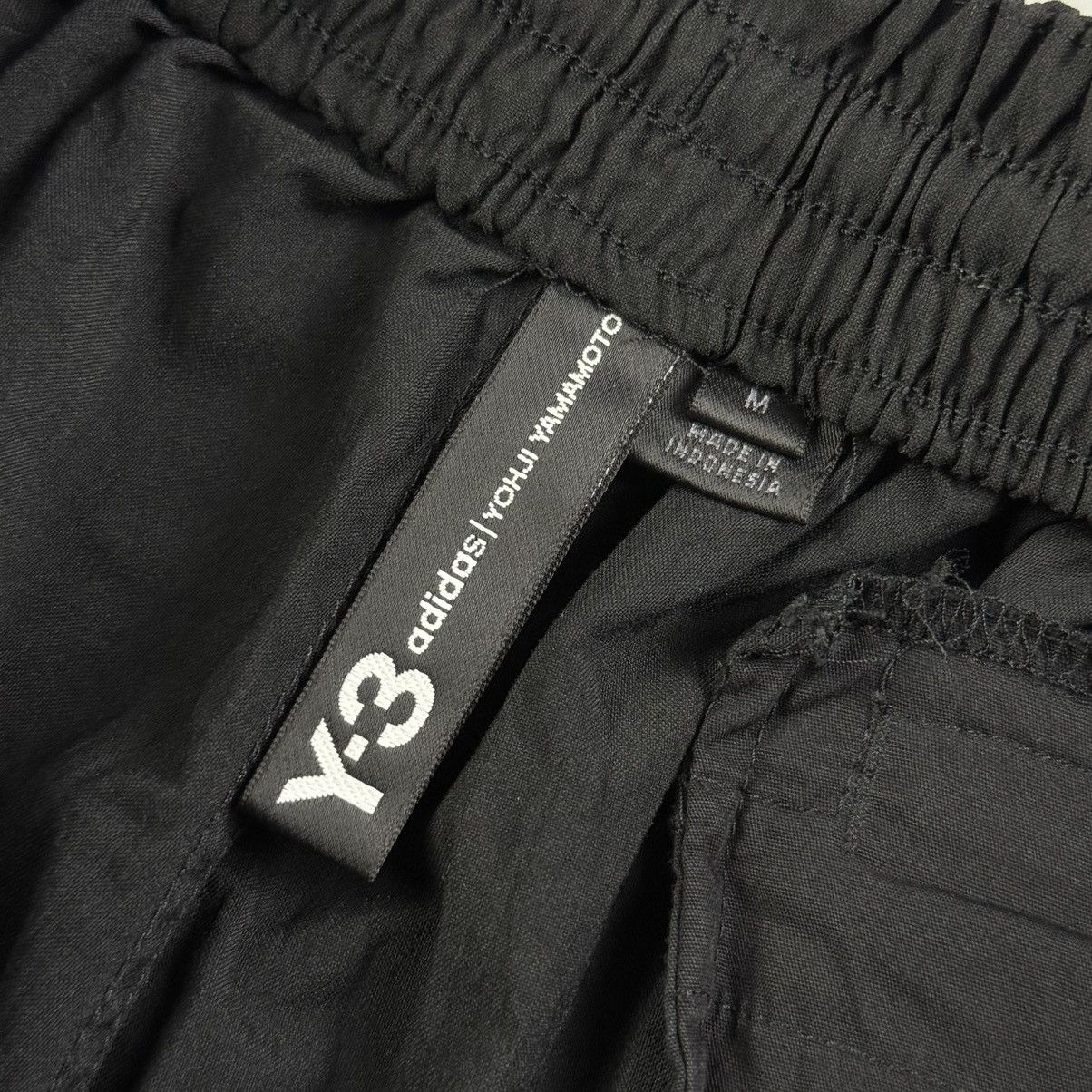 Y-3 Y-3 Yohji yamamoto - S/S22 Nylon Cargo Short Size US 30 / EU 46 - 7 Thumbnail