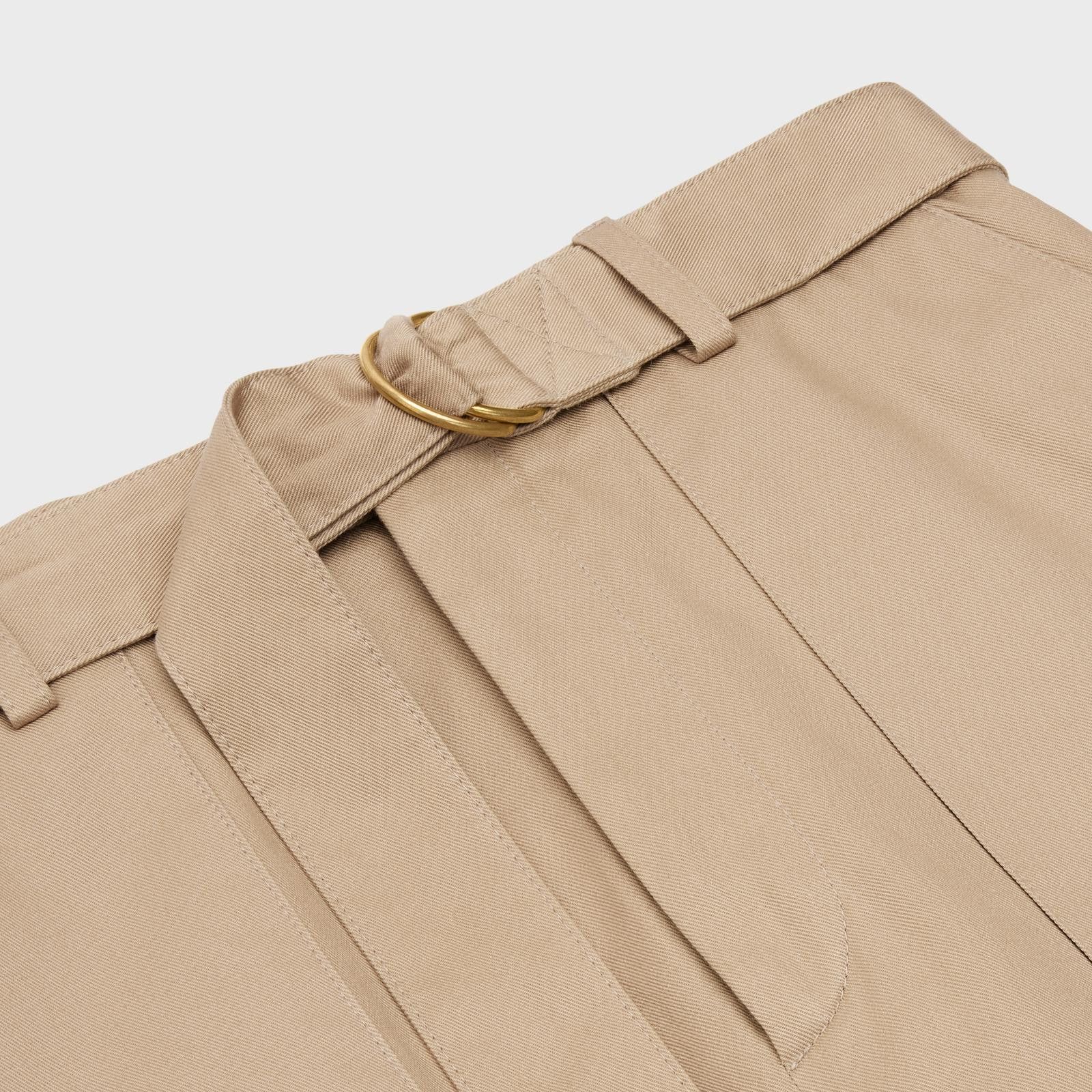 Celine o1bcso1str0824 Cargo Shorts In Cotton Gabardine in Beige Size 26" / US 2 / IT 38 - 3 Thumbnail
