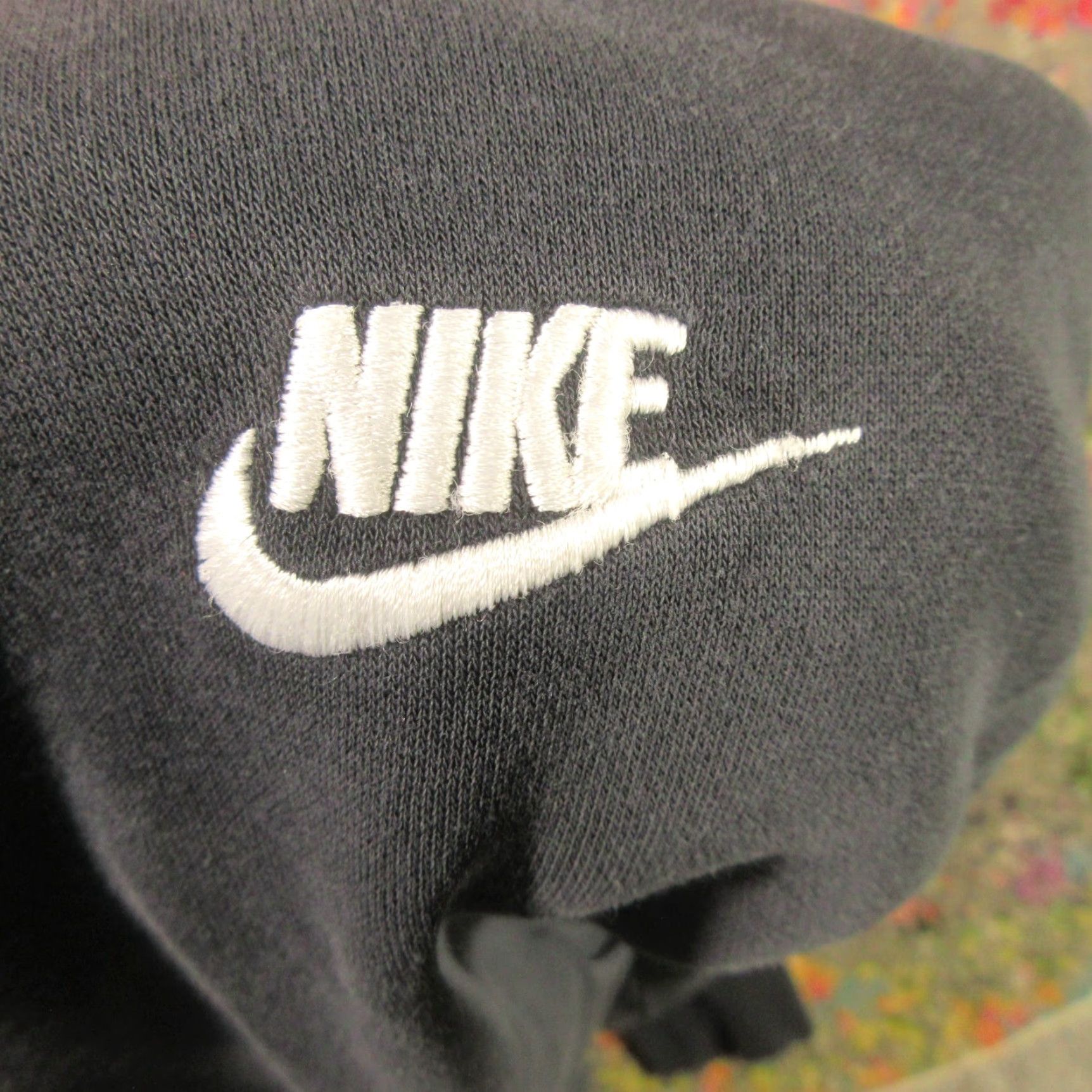 Nike VINTAGE Nike Hoodie Mens S Small Black Fleece Pullover Pouch Embroidered Swoosh EUC Size US S / EU 44-46 / 1 - 4 Thumbnail