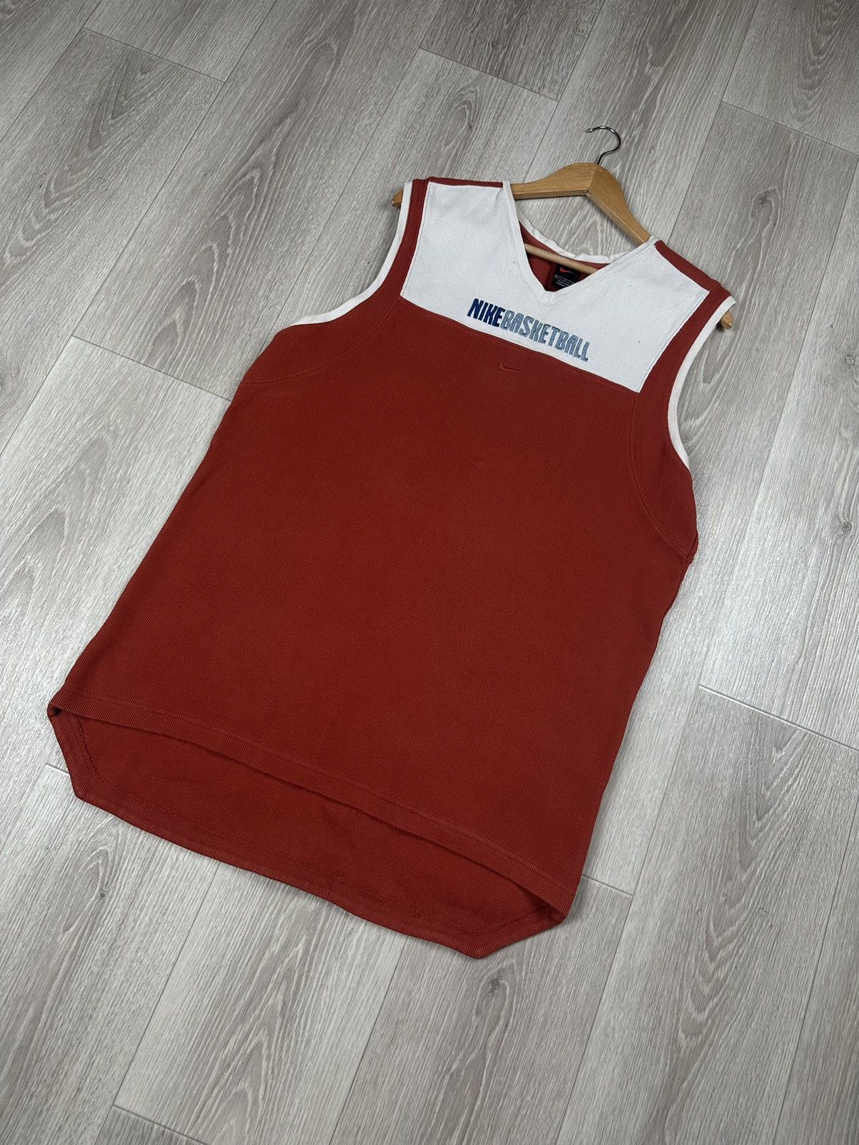 Nike × Vintage Nike Vintage Sportswear Basketball Tank Top Shirt Jersey Size US L / EU 52-54 / 3 - 3 Thumbnail