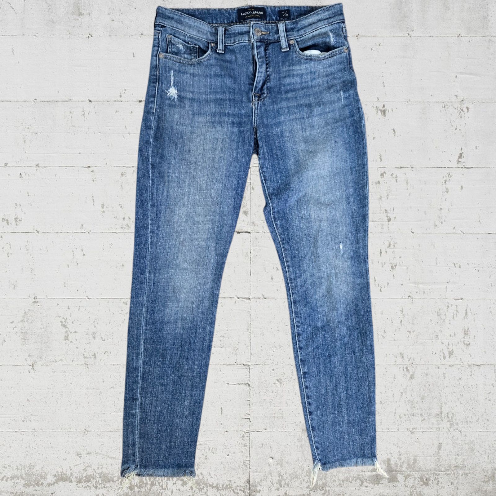 Lucky Brand Lucky Brand Medium Distressed Skinny Jeans Size 6 Size 28" / US 6 / IT 42 - 2 Thumbnail