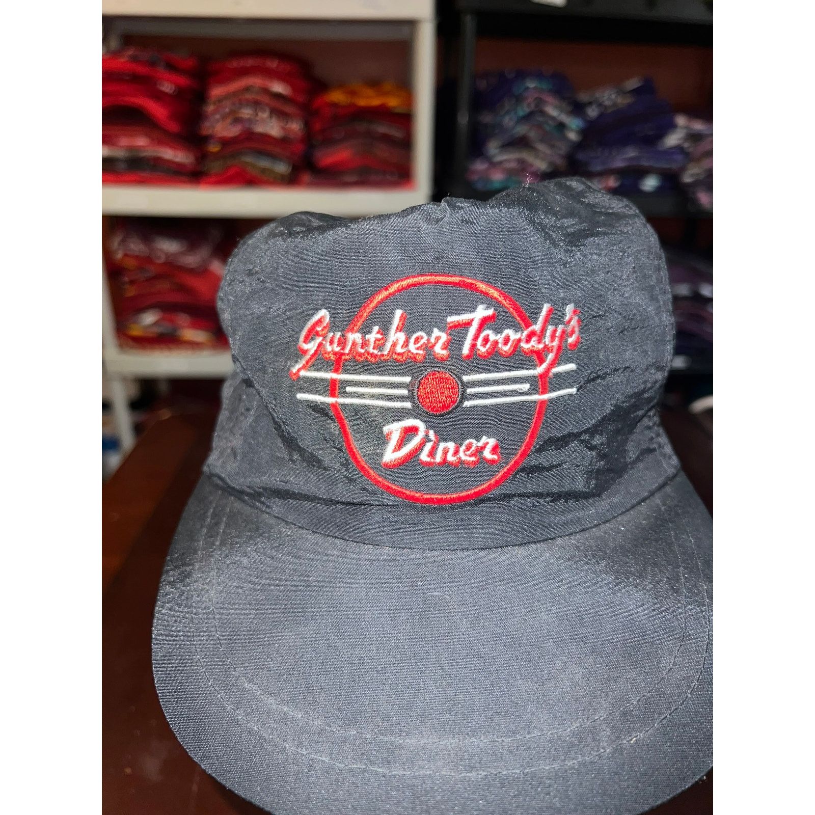 Vintage Vintage Gunther Toody Hat Toody's Diner Black Red Cap SCI Size ONE SIZE - 2 Thumbnail