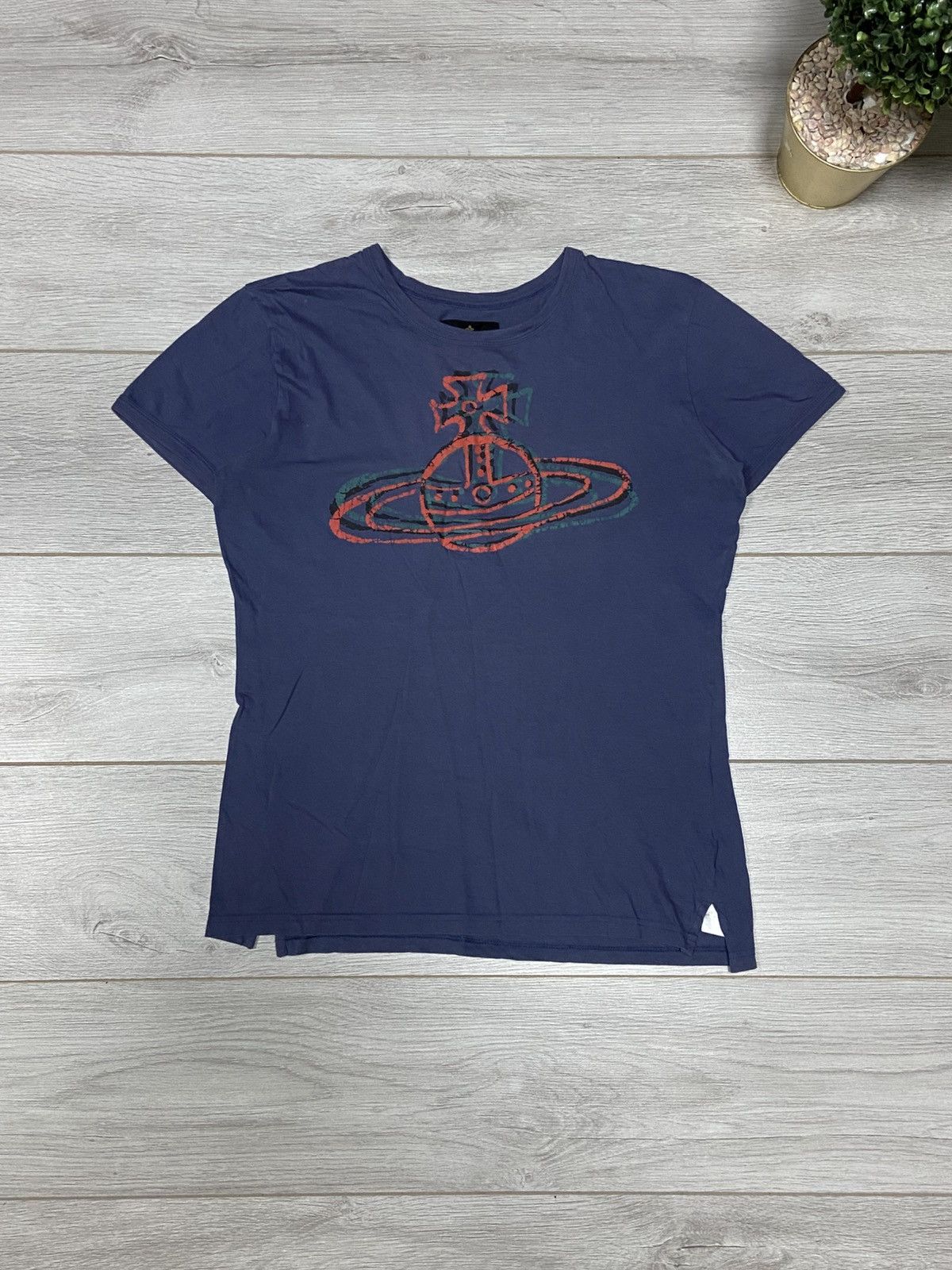 Vivienne Westwood Vivienne Westwood vintage big ORB t-shirt designer Size US L / EU 52-54 / 3 - 1 Thumbnail