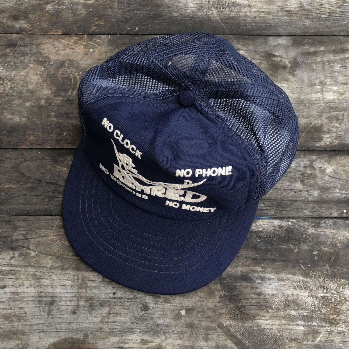 Vintage Vintage “Retired – No Clock No Phone Funny Retro Trucker Hat Size ONE SIZE - 2 Thumbnail