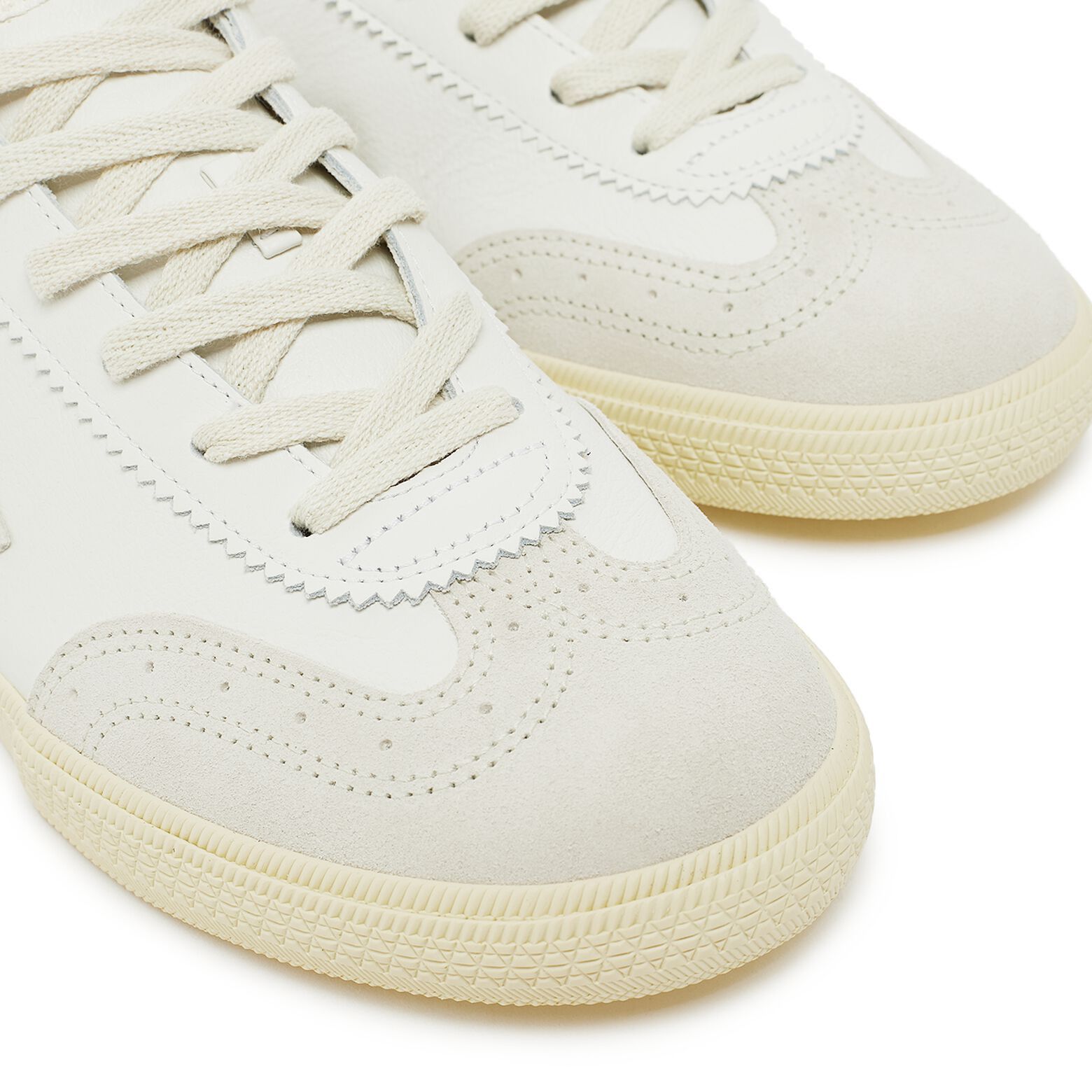 Veja Veja Volley Leather White Natural VO2003852A US 7 EU 38 Size US 7 / IT 37 - 3 Thumbnail