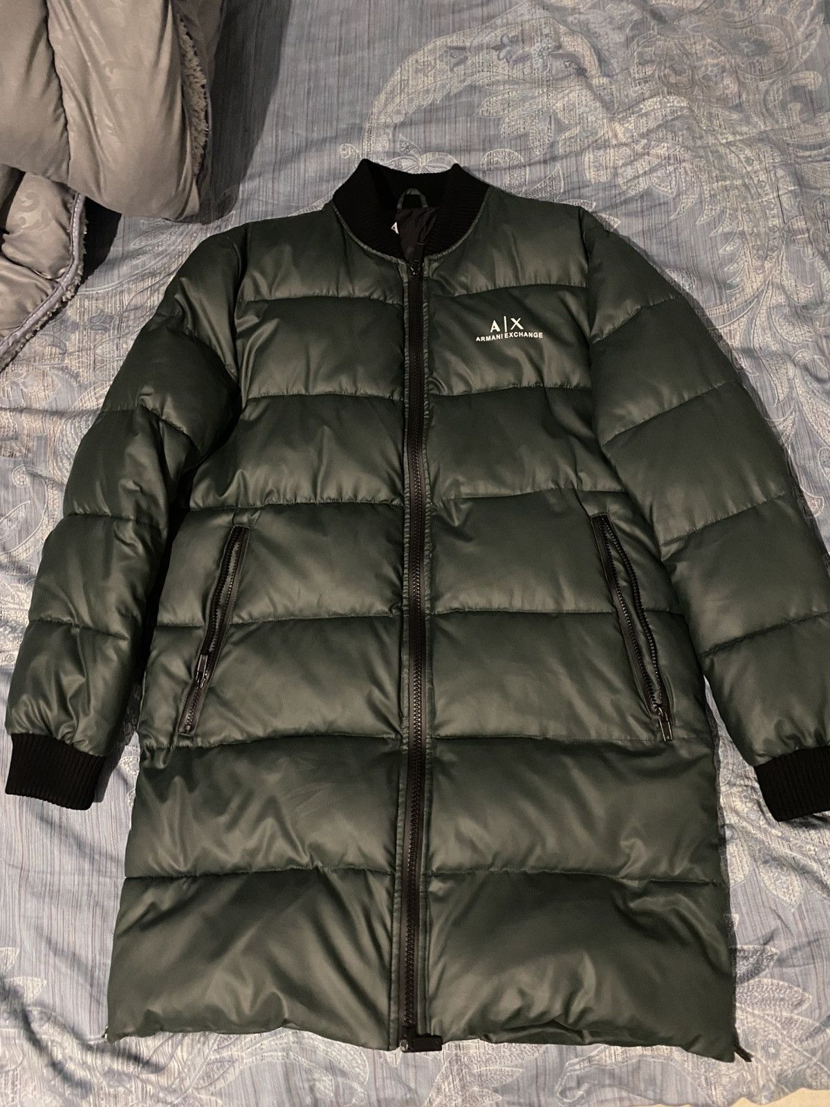 Armani Exchange Armani Exchange XL Dark Green Longline Puffer Jacket Size US XL / EU 56 / 4 - 1 Thumbnail