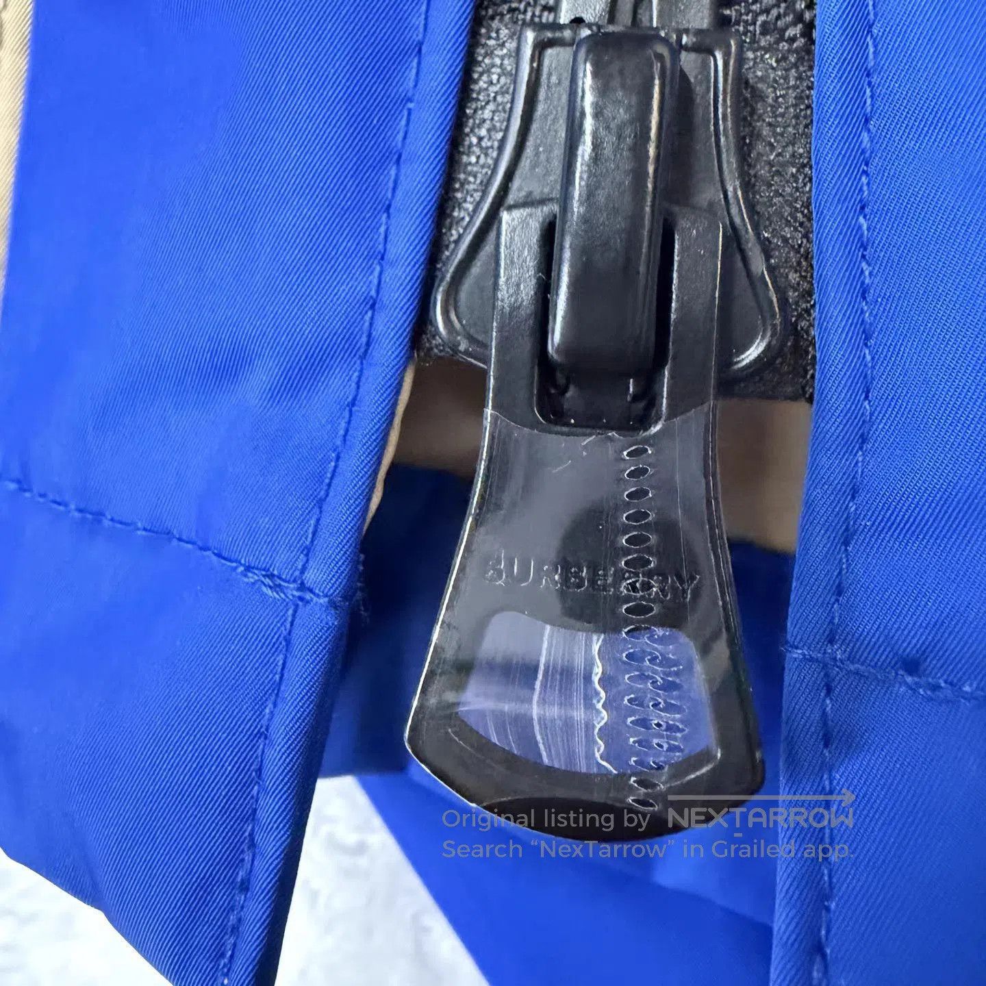 Burberry Blue & Yellow Hooded Jacket with Front Pockets. Size US M / EU 48-50 / 2 - 4 Thumbnail