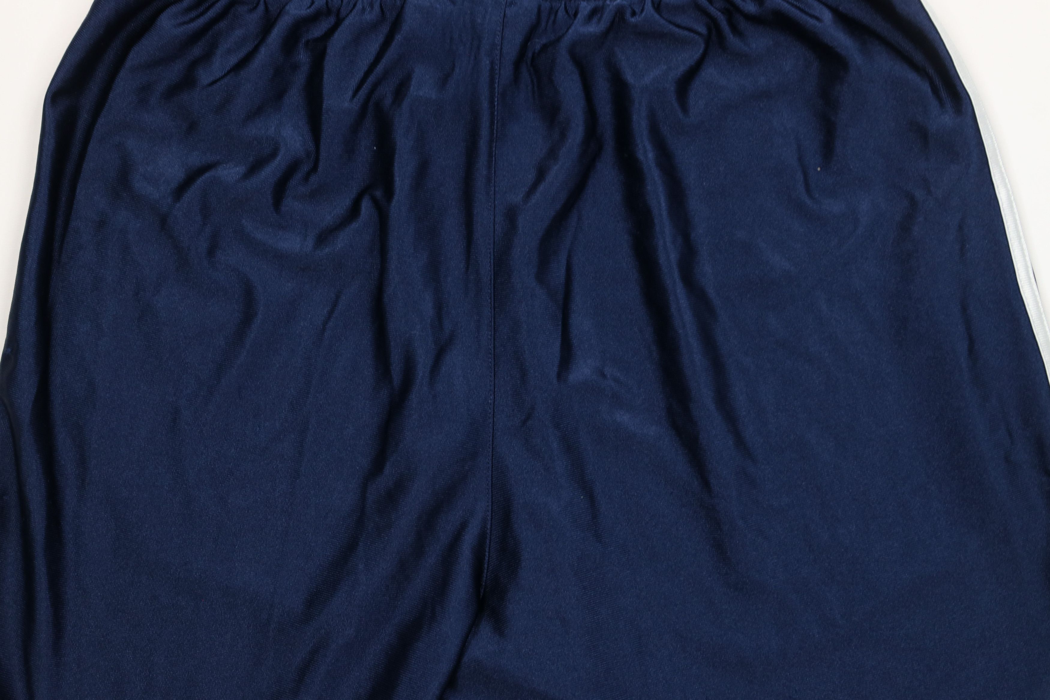 Adidas × Vintage Vintage Adidas Striped Gym Basketball Shorts Blue Polyester Size US 32 / EU 48 - 11 Thumbnail