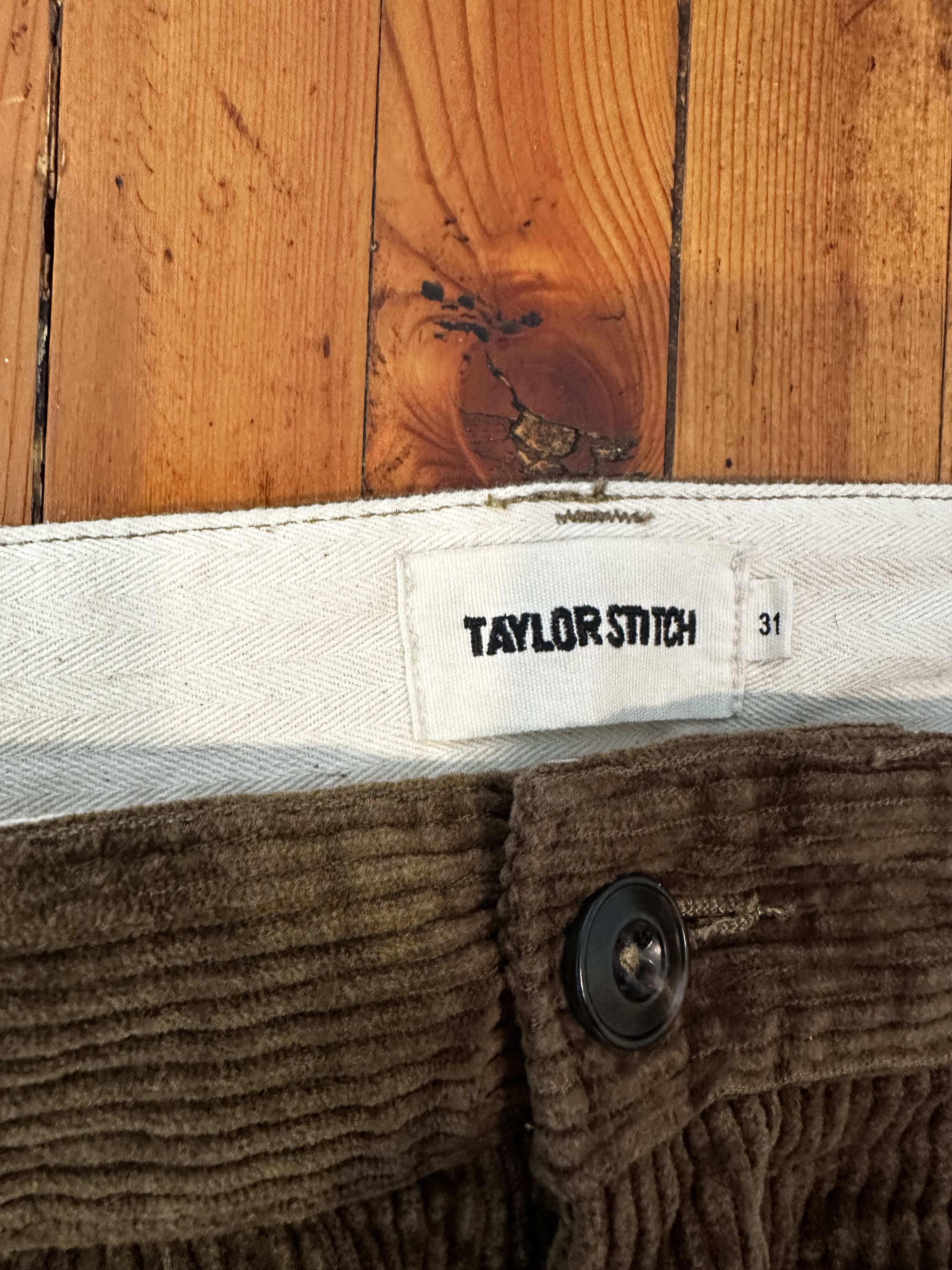 Taylor Stitch Slim Foundation Pant in Olive Corduroy Size US 31 - 2 Thumbnail